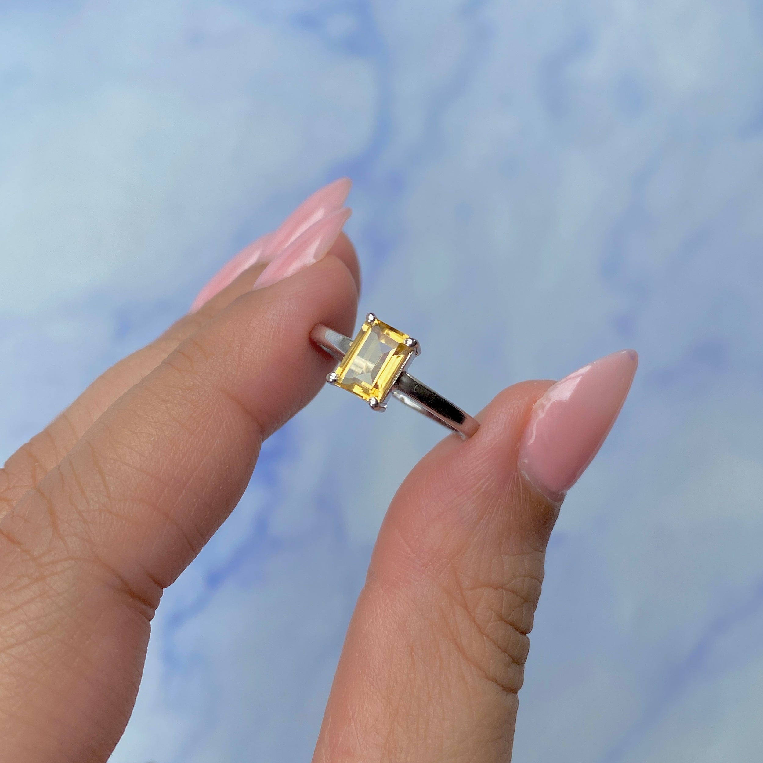 Citrine Ring-(CIT-SR-241.)