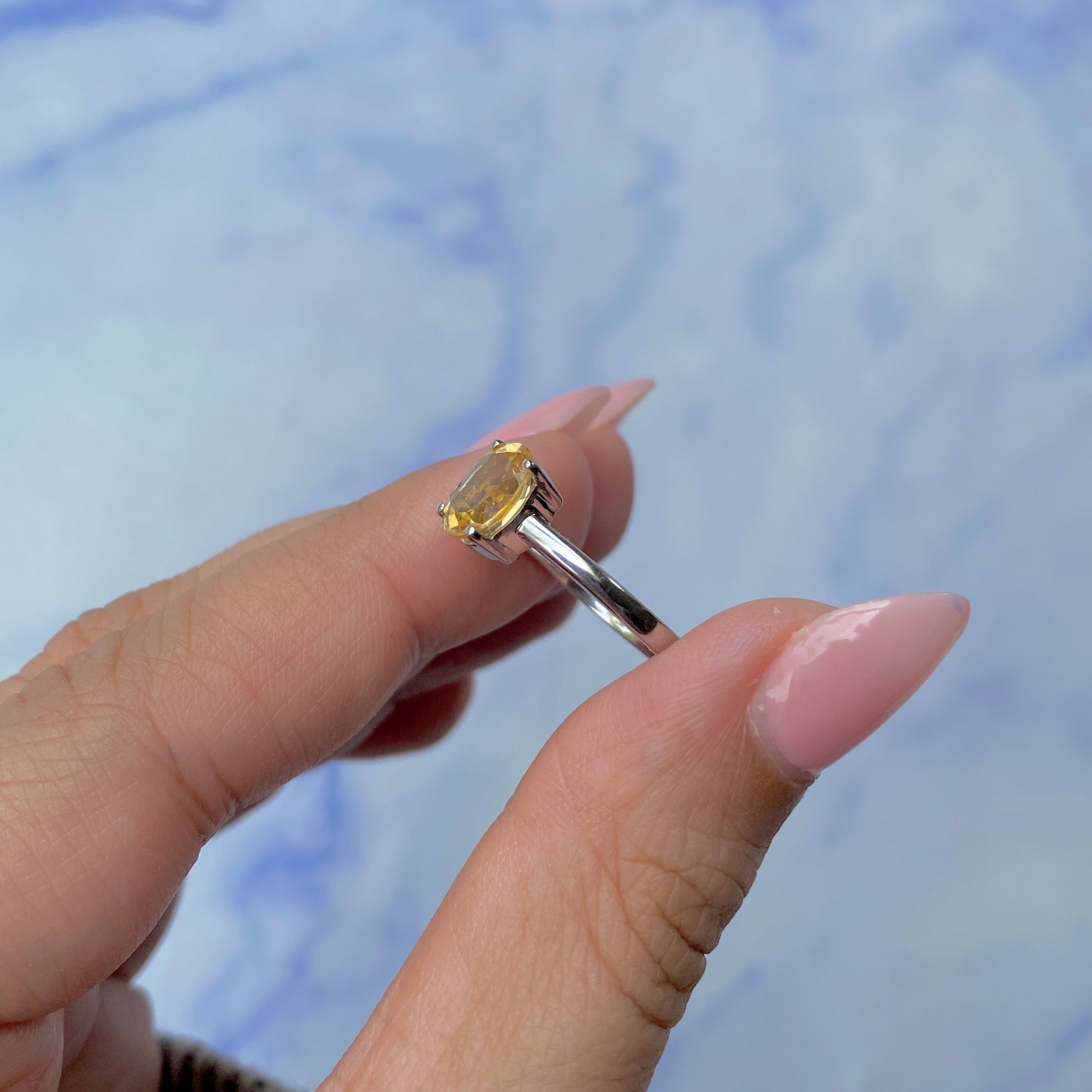 Citrine Ring-(CIT-SR-249.)