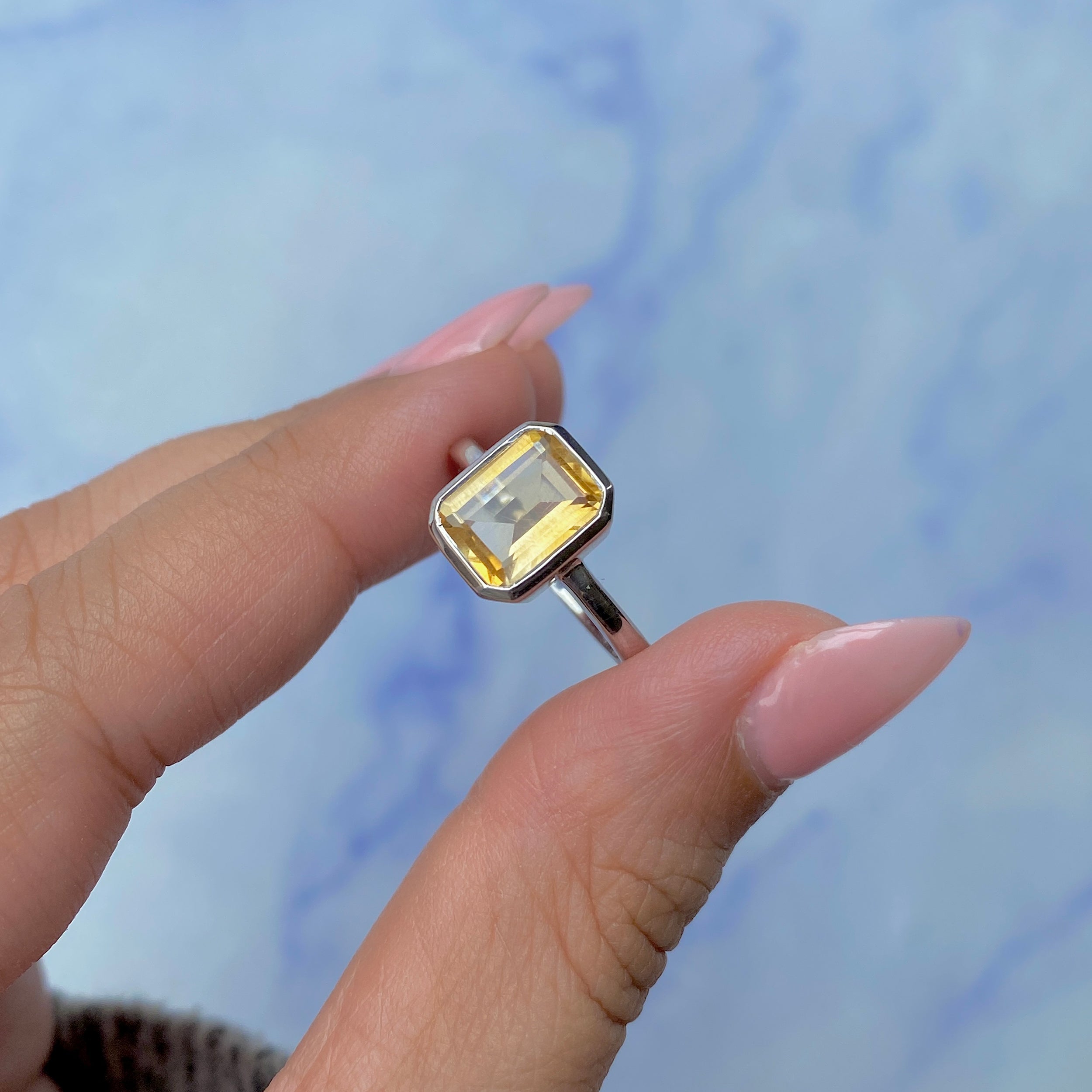 Citrine Ring-(CIT-SR-250.)