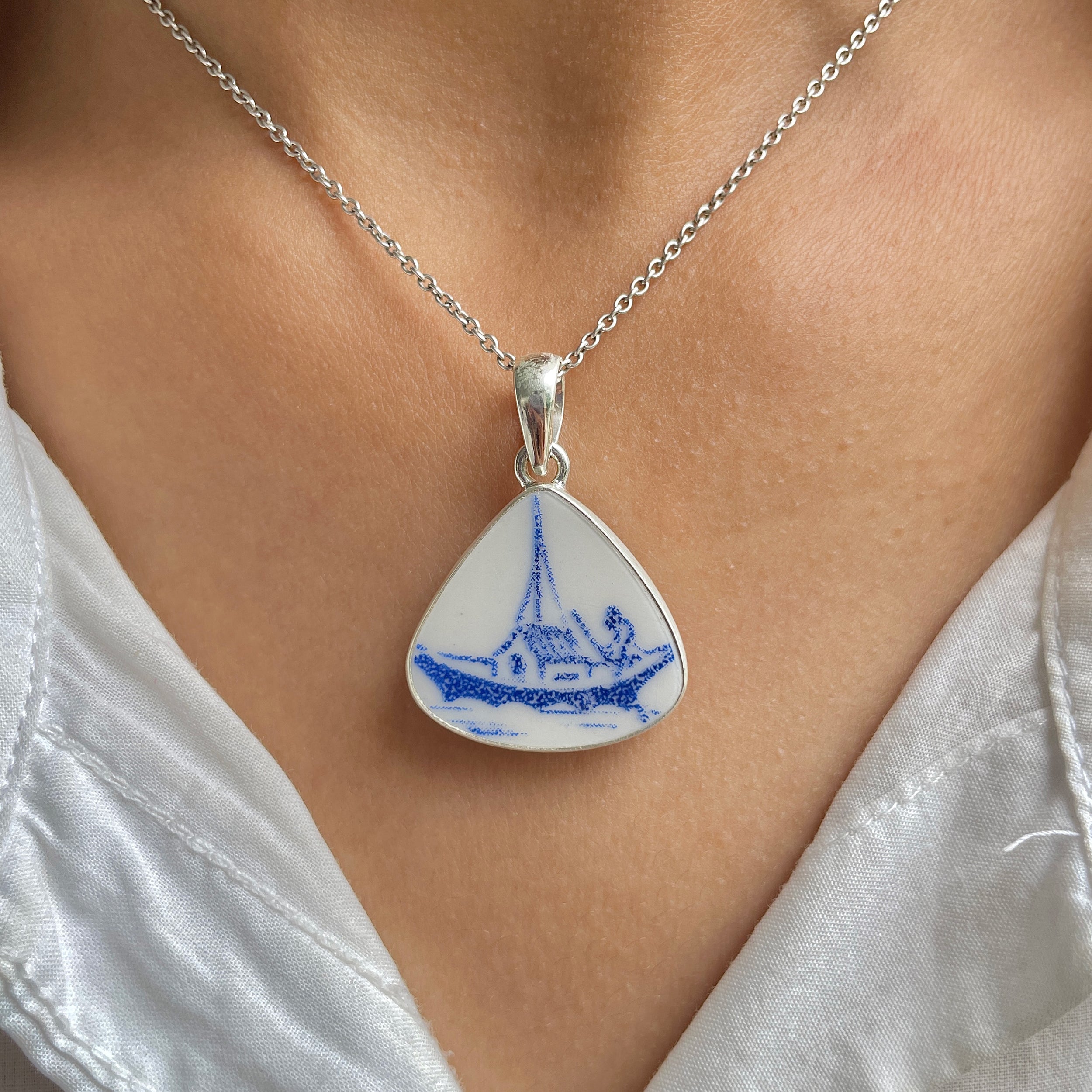 Ceramic Art Pendant-(CRA-P-11.)