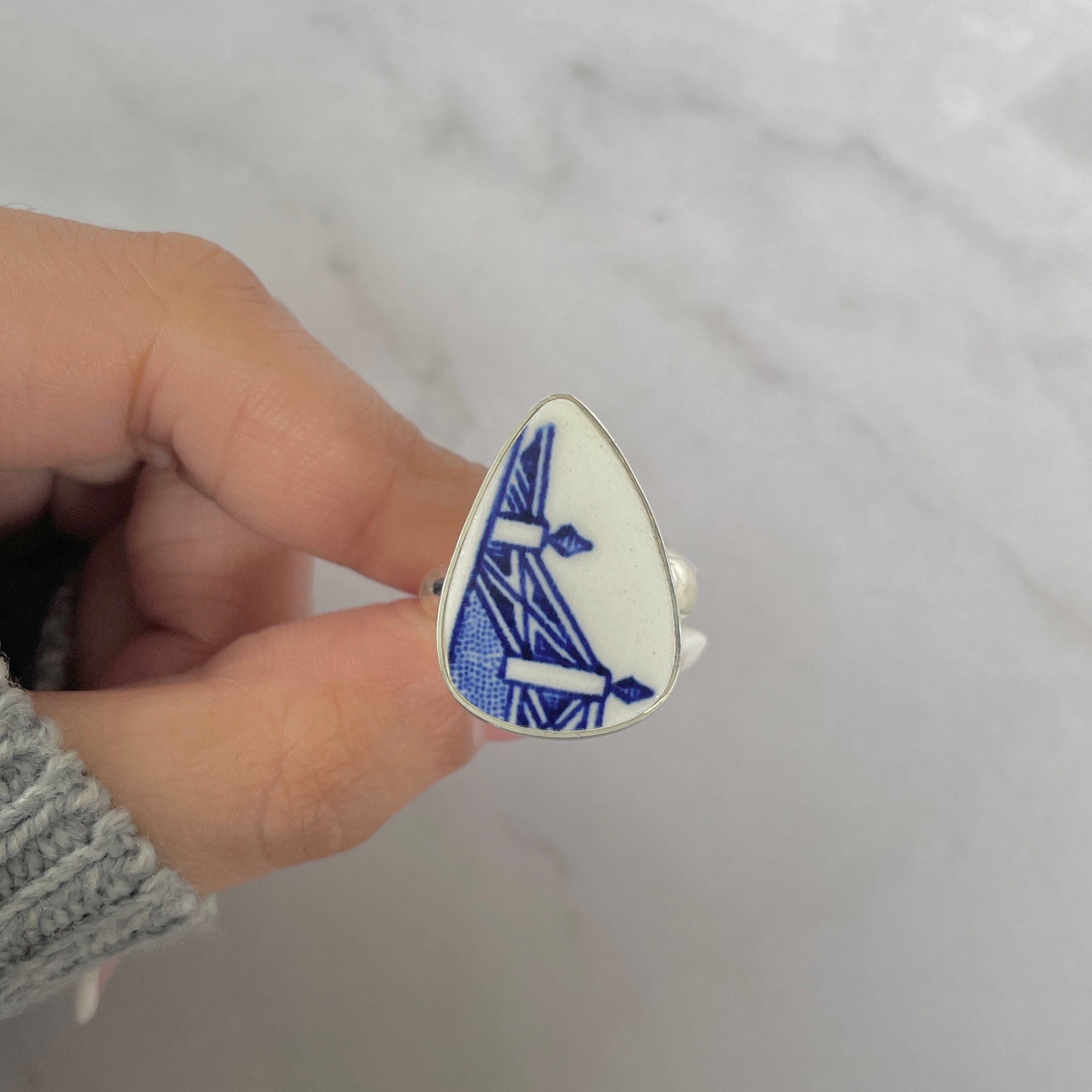 Ceramic Art Ring-(CRA-R-12.)