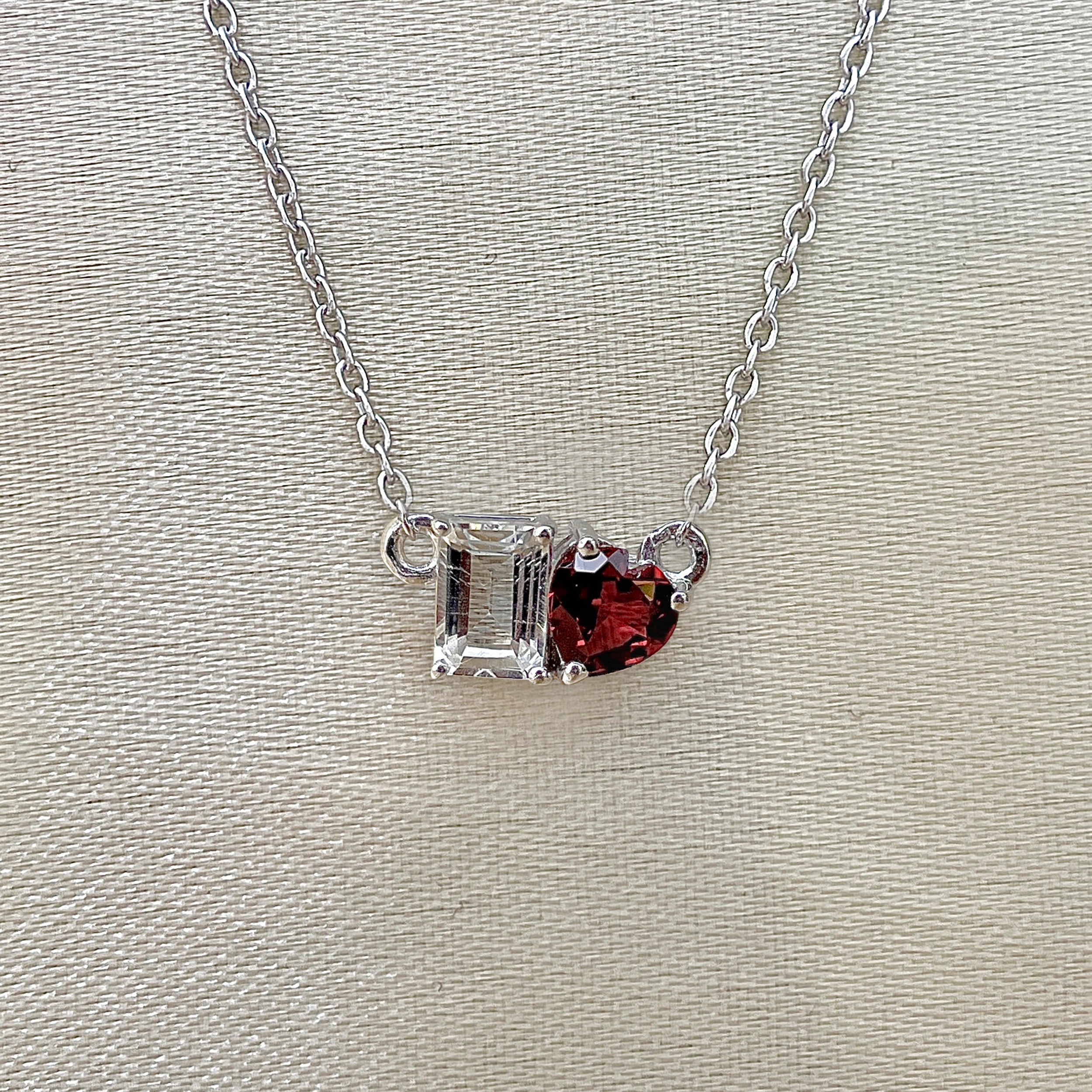 Garnet & White Topaz Necklace-(GAR-SN-586.)