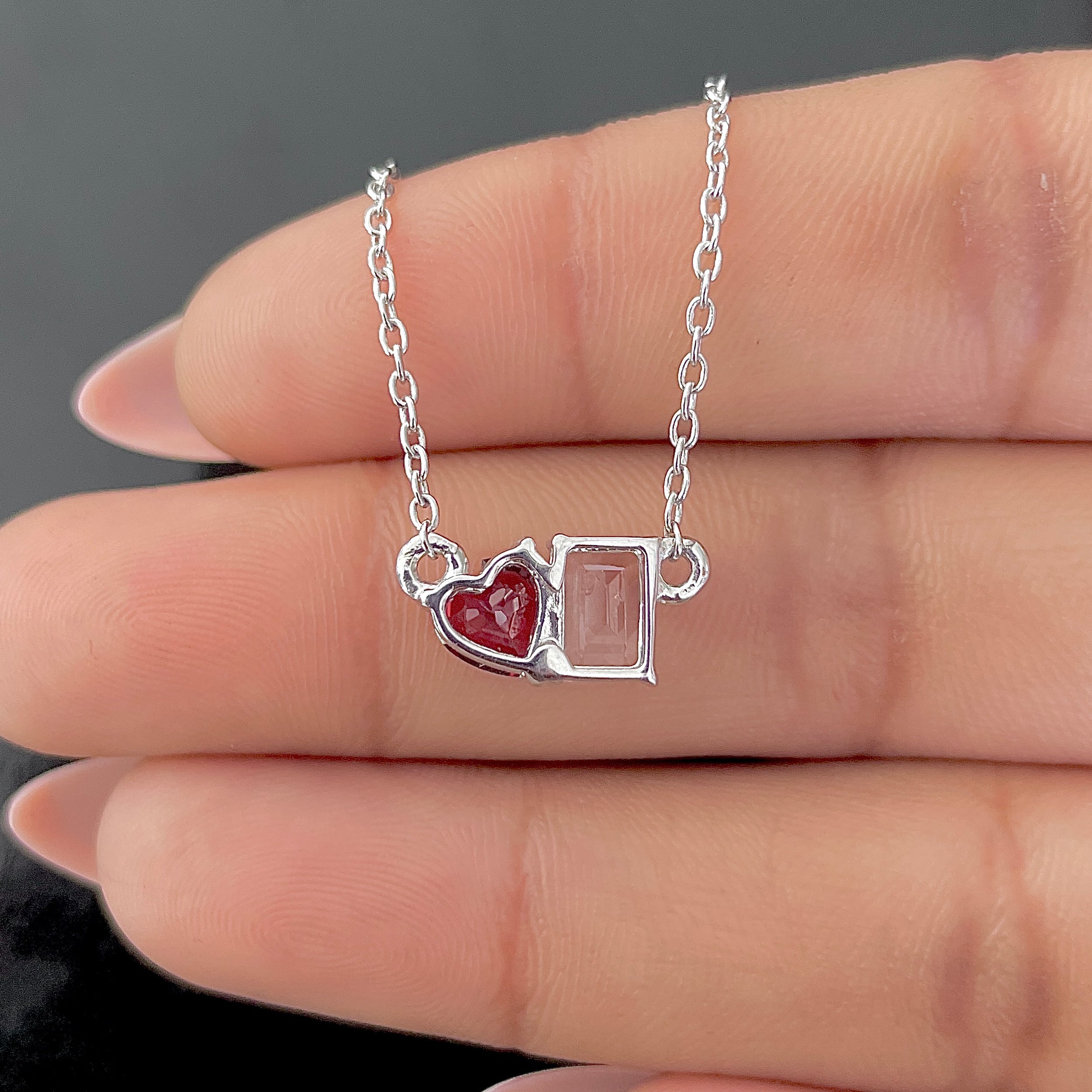 Garnet & White Topaz Necklace-(GAR-SN-586.)