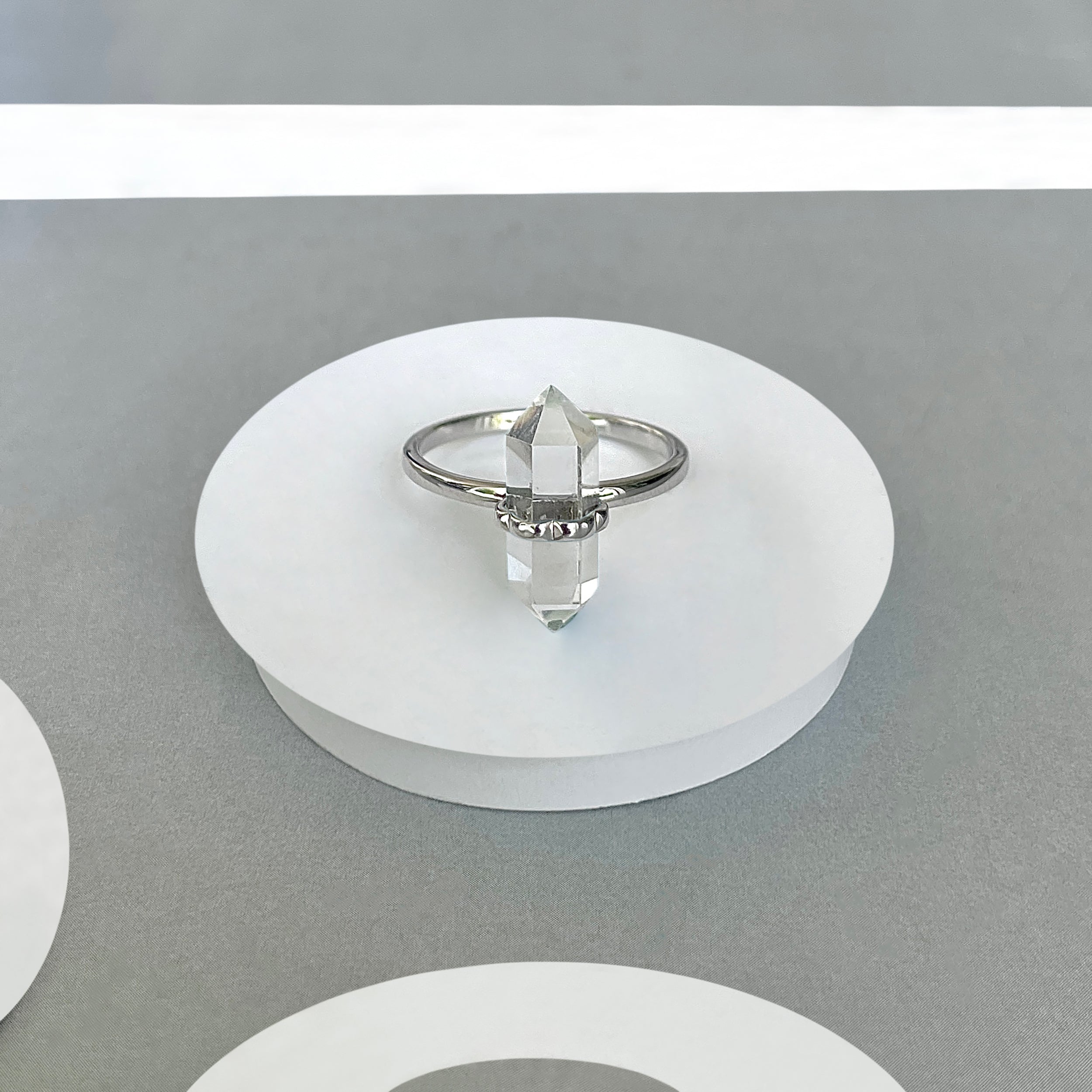 Crystal Ring-(CST-SR-1748.)