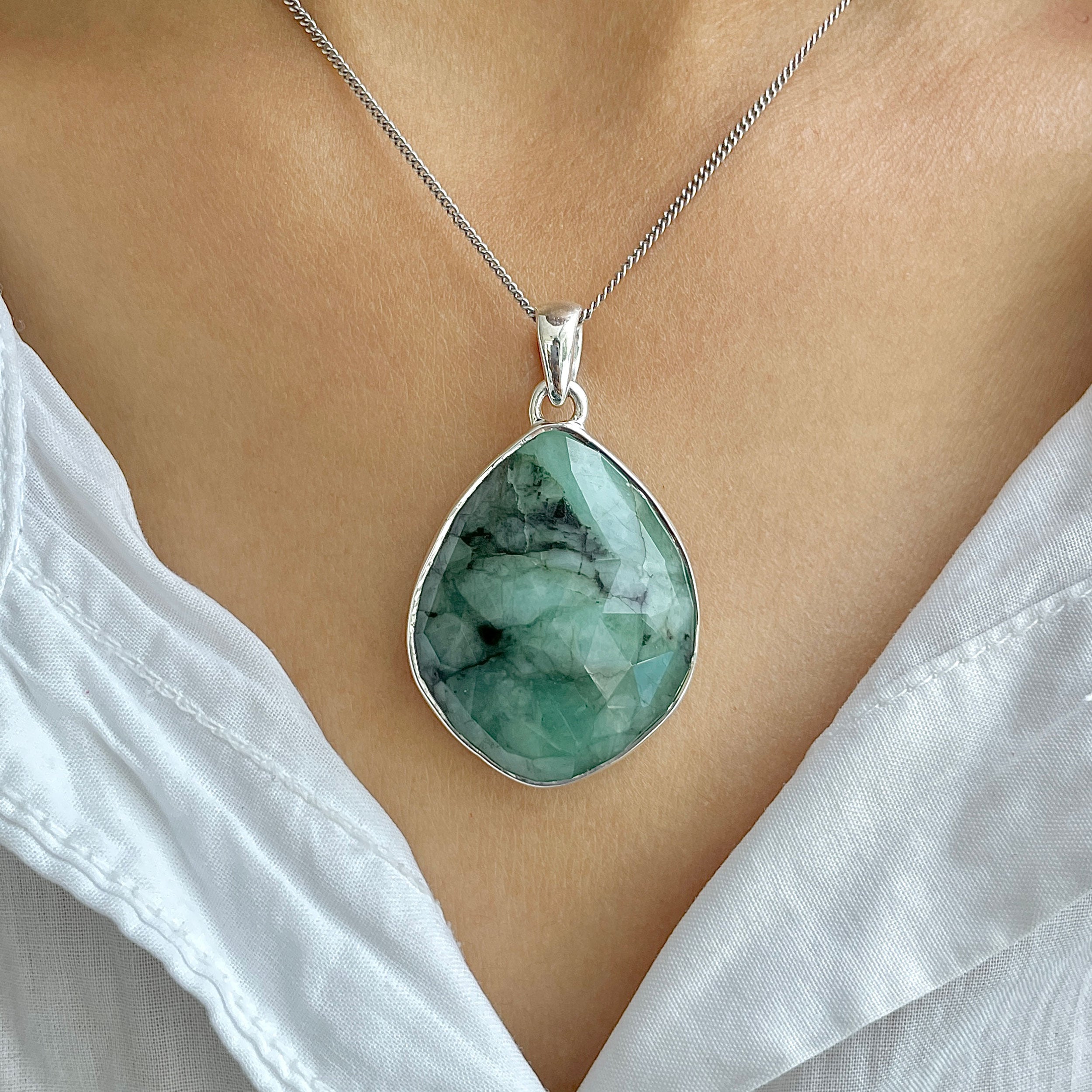 Emerald Pendant-(EMD-P-17.)