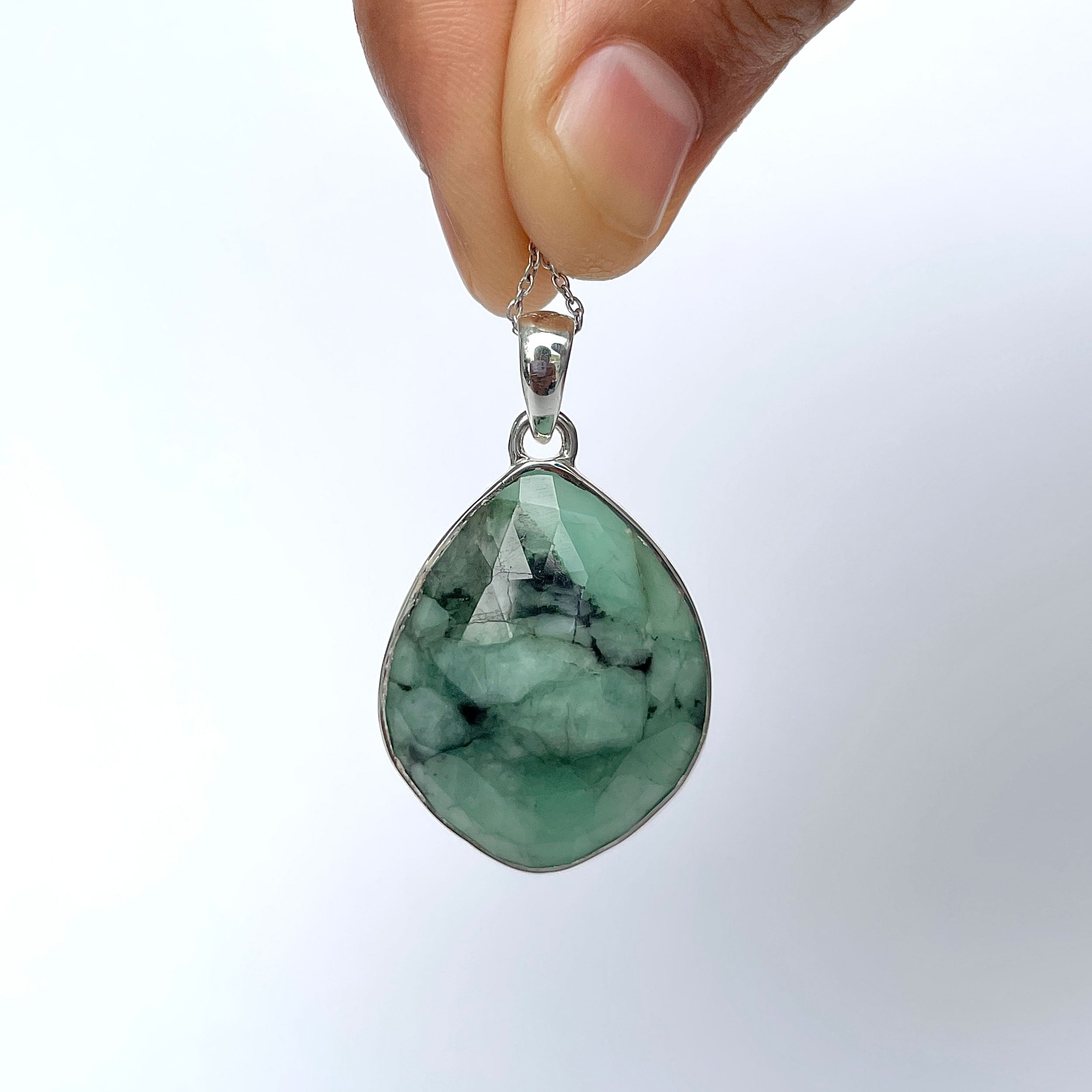 Emerald Pendant-(EMD-P-17.)