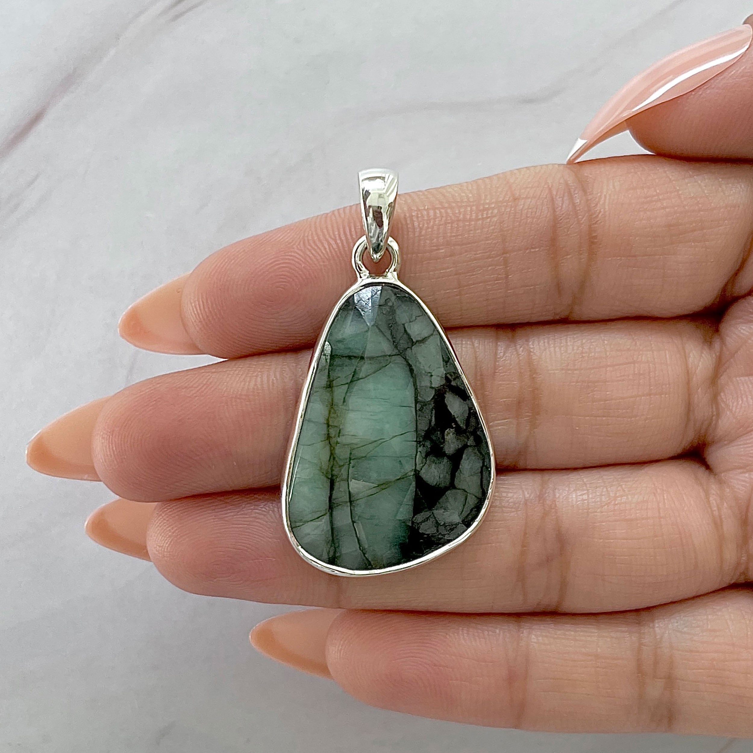 Emerald Pendant-(EMD-P-33.)