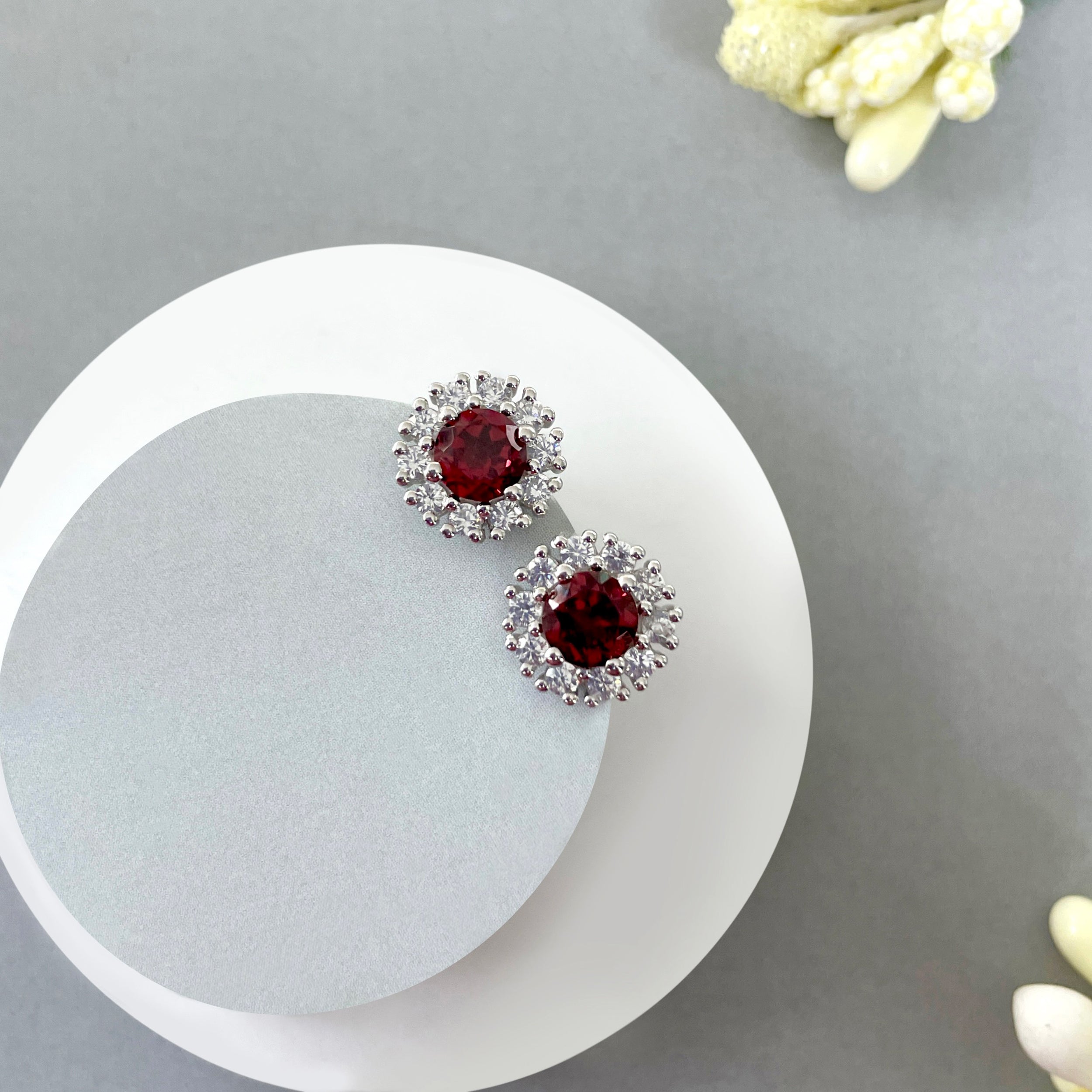 Garnet Stud Earrings-(GAR-SE-1268.)