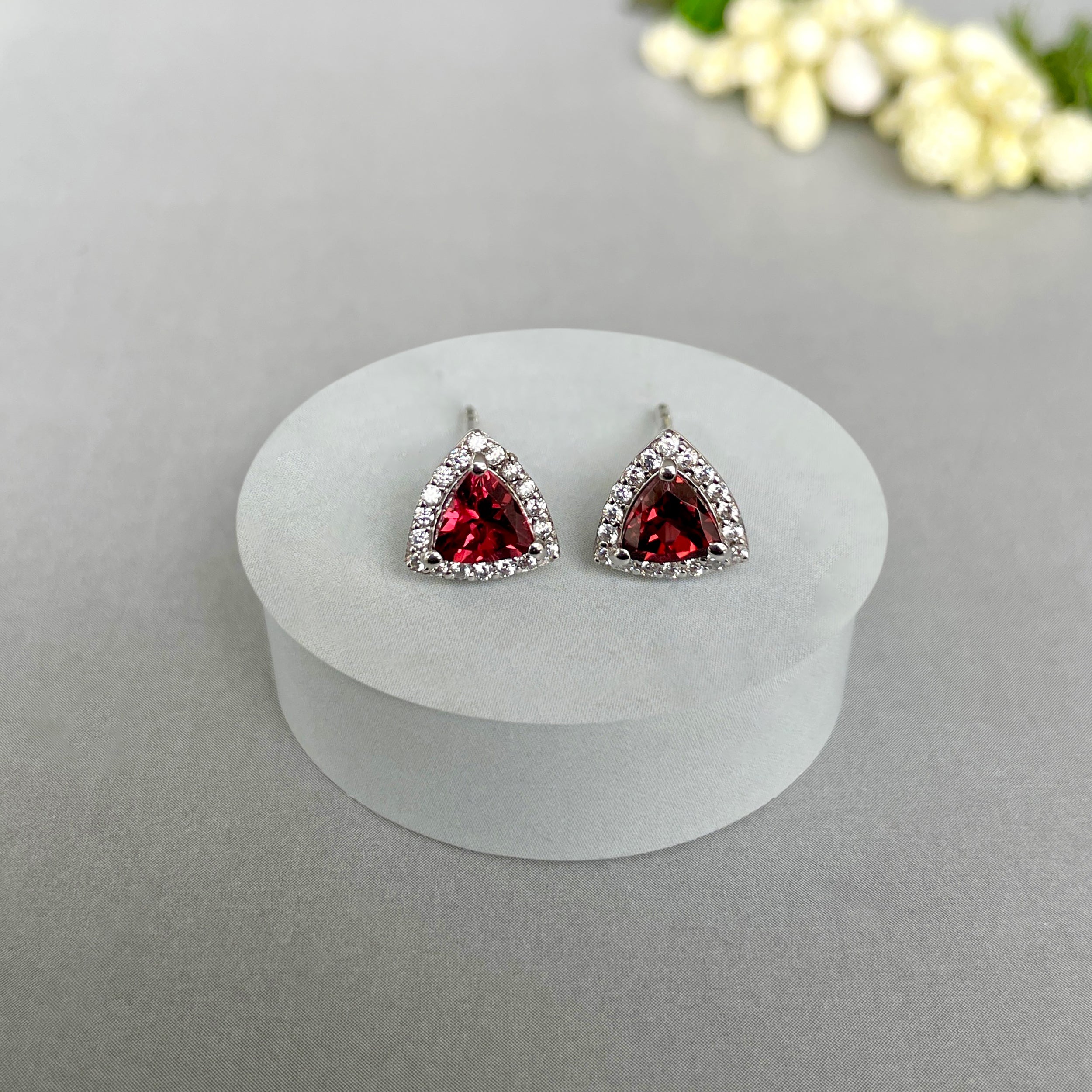 Garnet Stud Earring-(GAR-SE-1269.)
