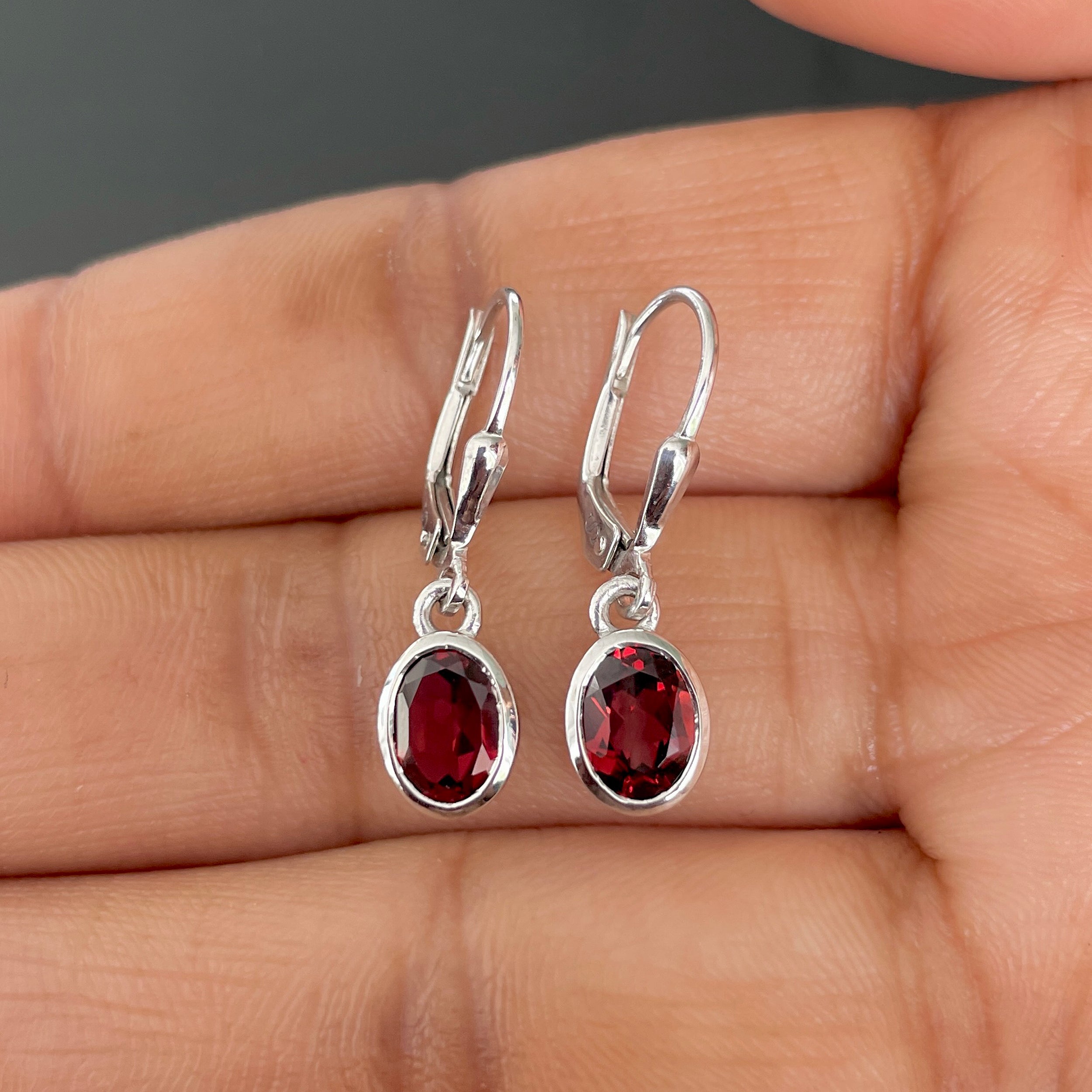 Garnet Leverback Earring-(GAR-SE-1316.)