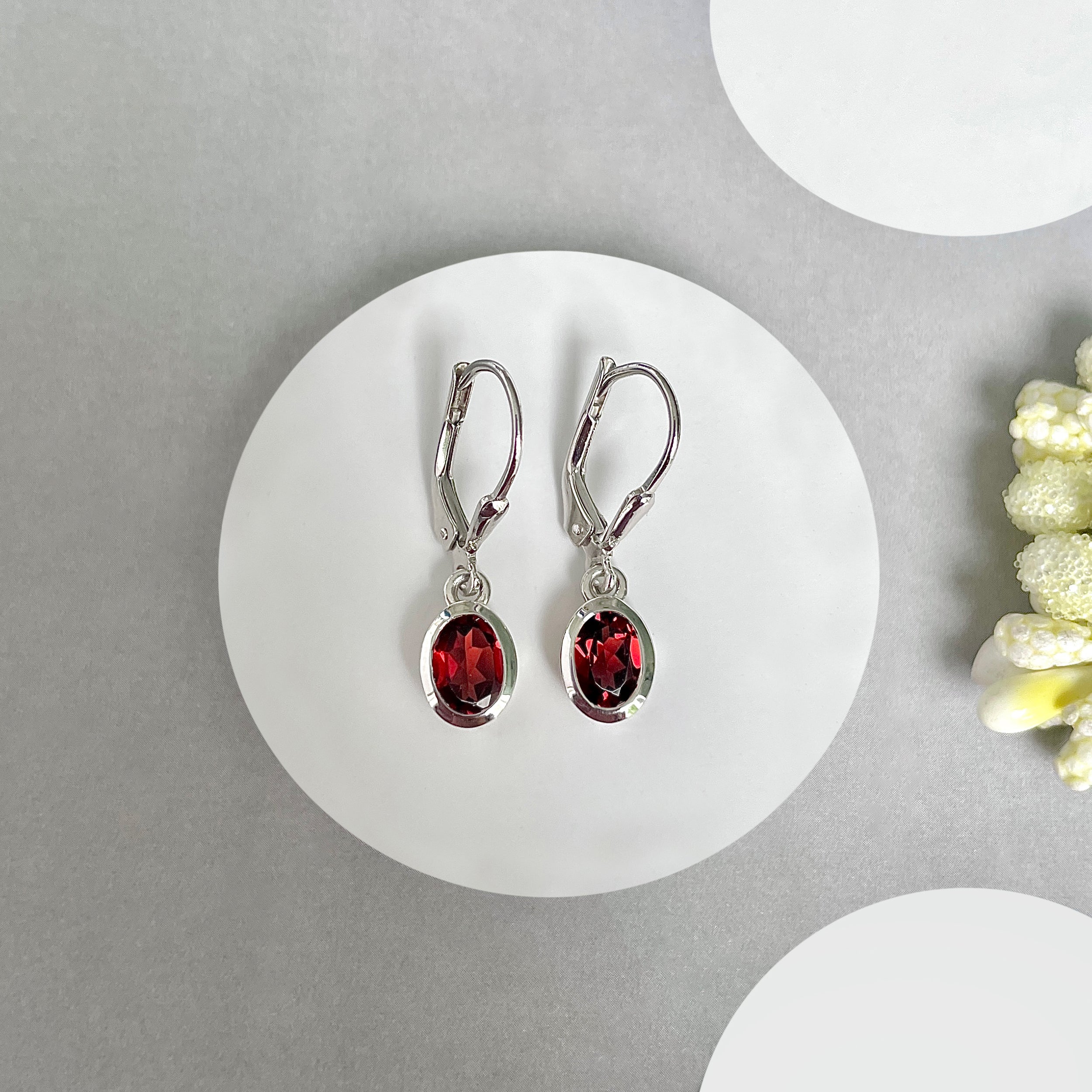 Garnet Leverback Earrings-(GAR-SE-1316.)