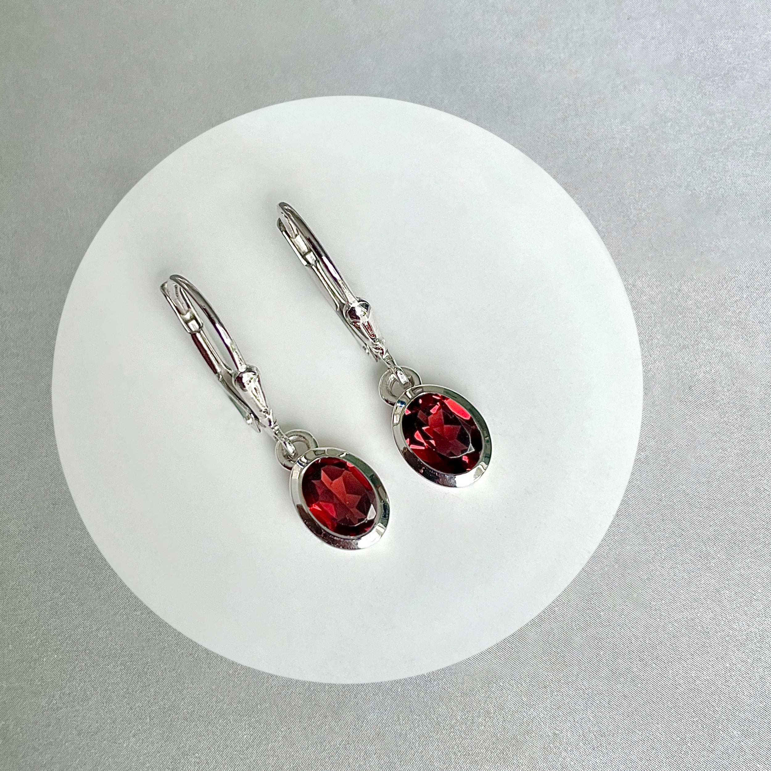 Garnet Leverback Earrings-(GAR-SE-1316.)