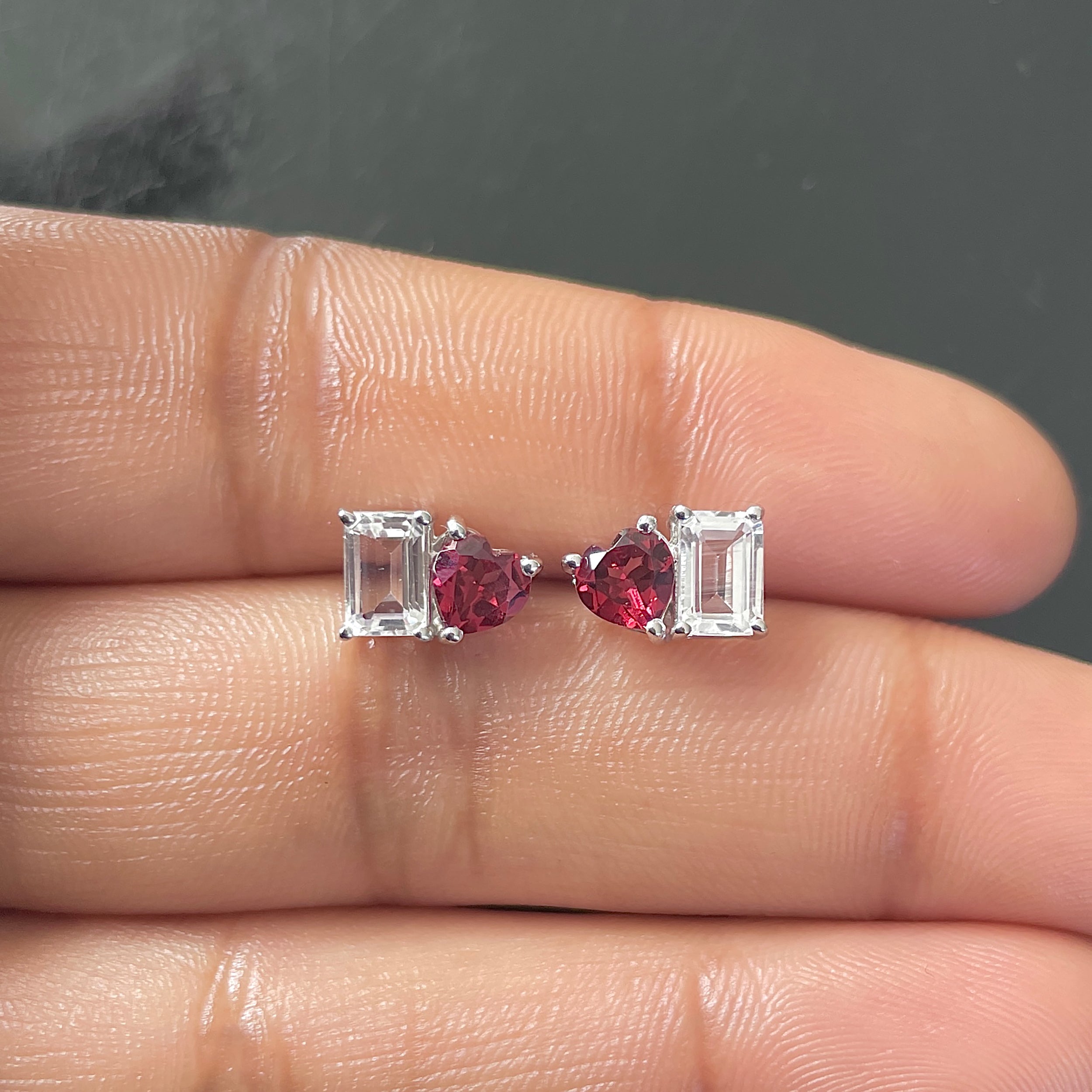 Garnet & White Topaz Earring-(GAR-SE-1798.)