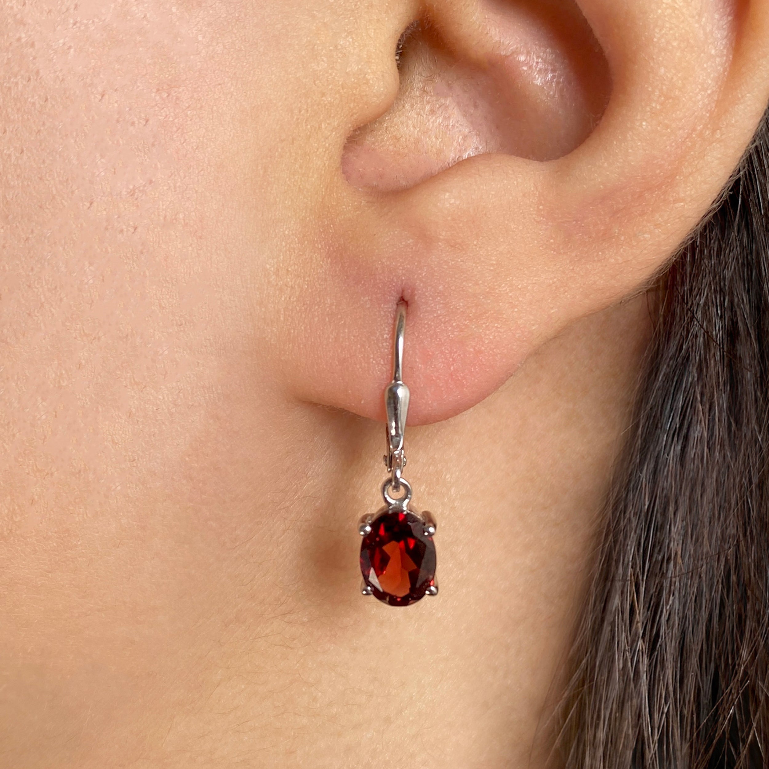 Garnet Leverback Earrings-(GAR-SE-673.)