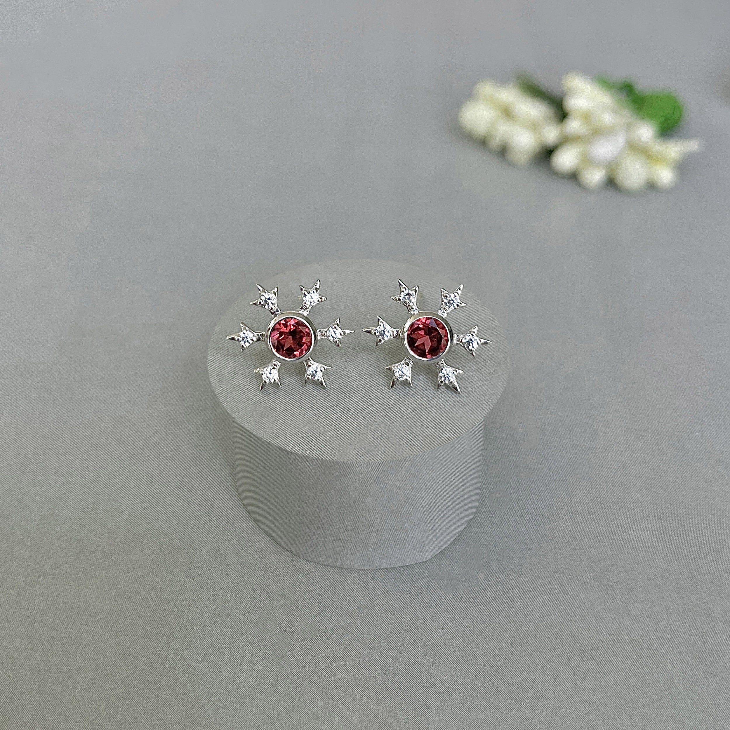 Garnet Stud Earring-(GAR-SE-854.)