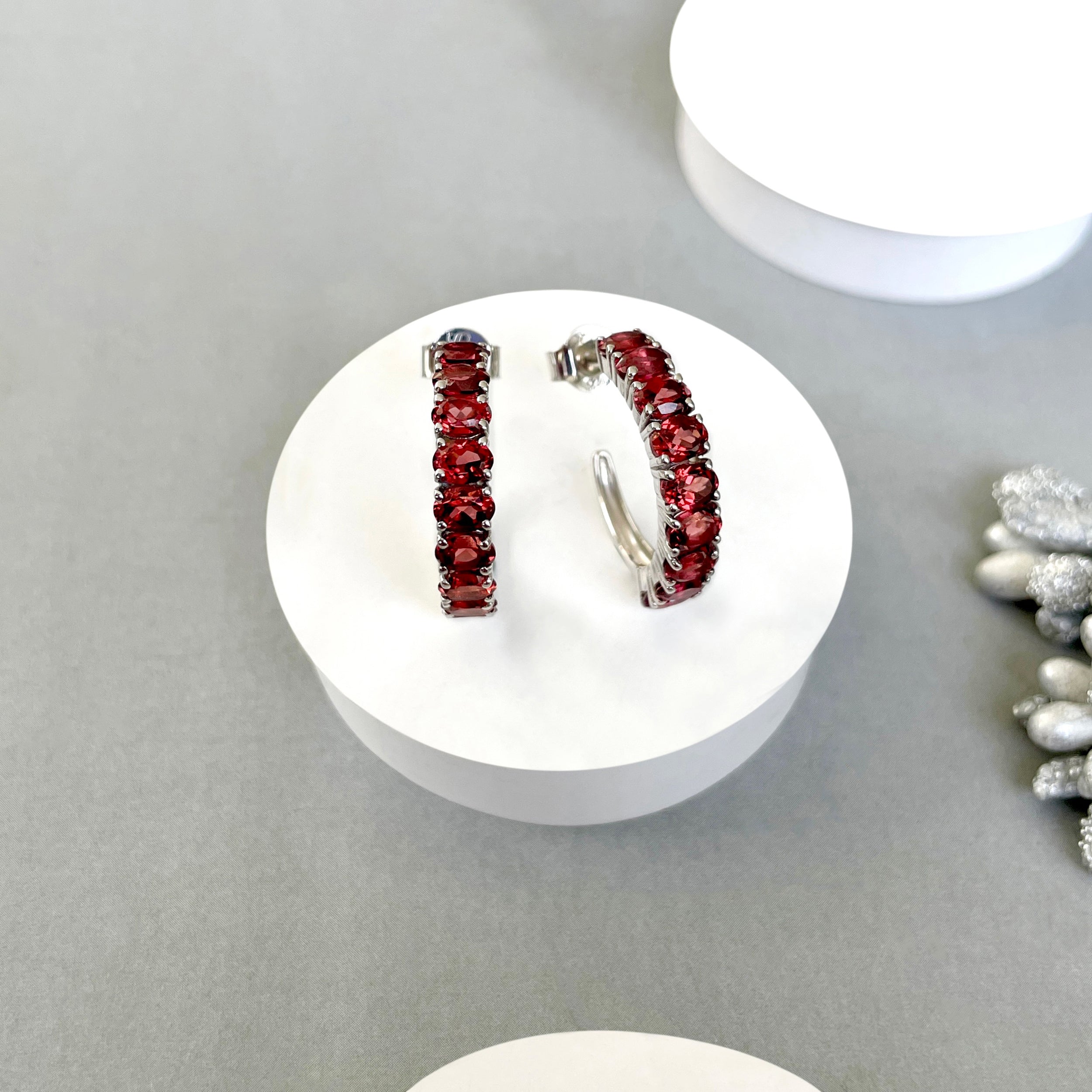 Garnet Hoop Earrings-(GAR-SE-975.)