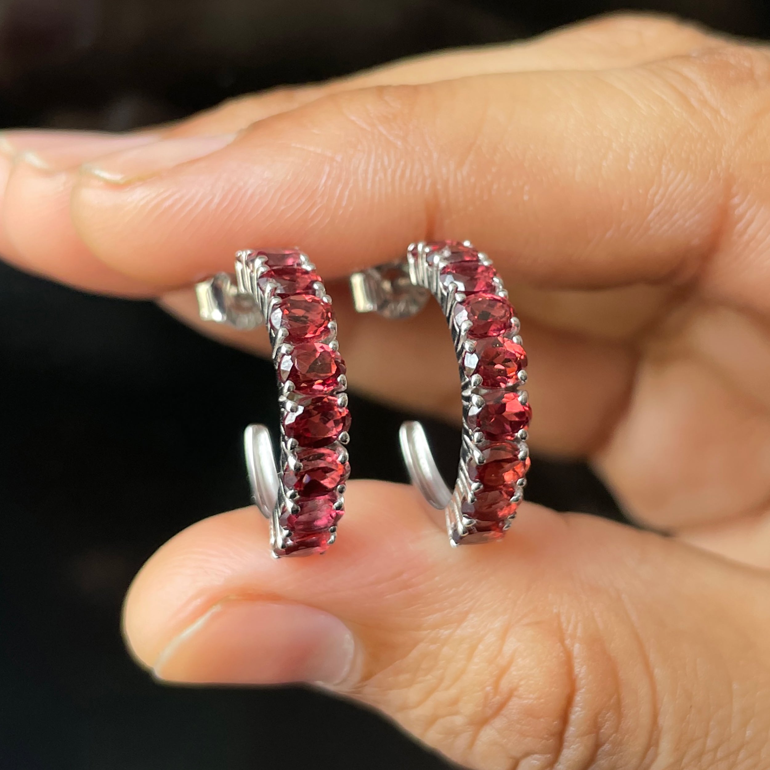 Garnet Hoop Earrings-(GAR-SE-975.)