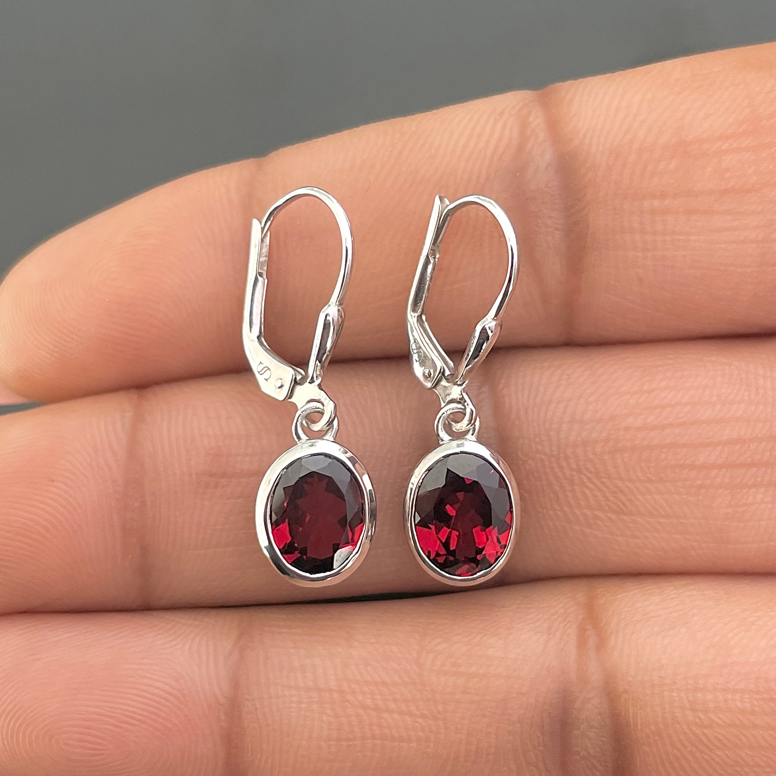 Garnet Leverback Earring-(GAR-SE-998.)