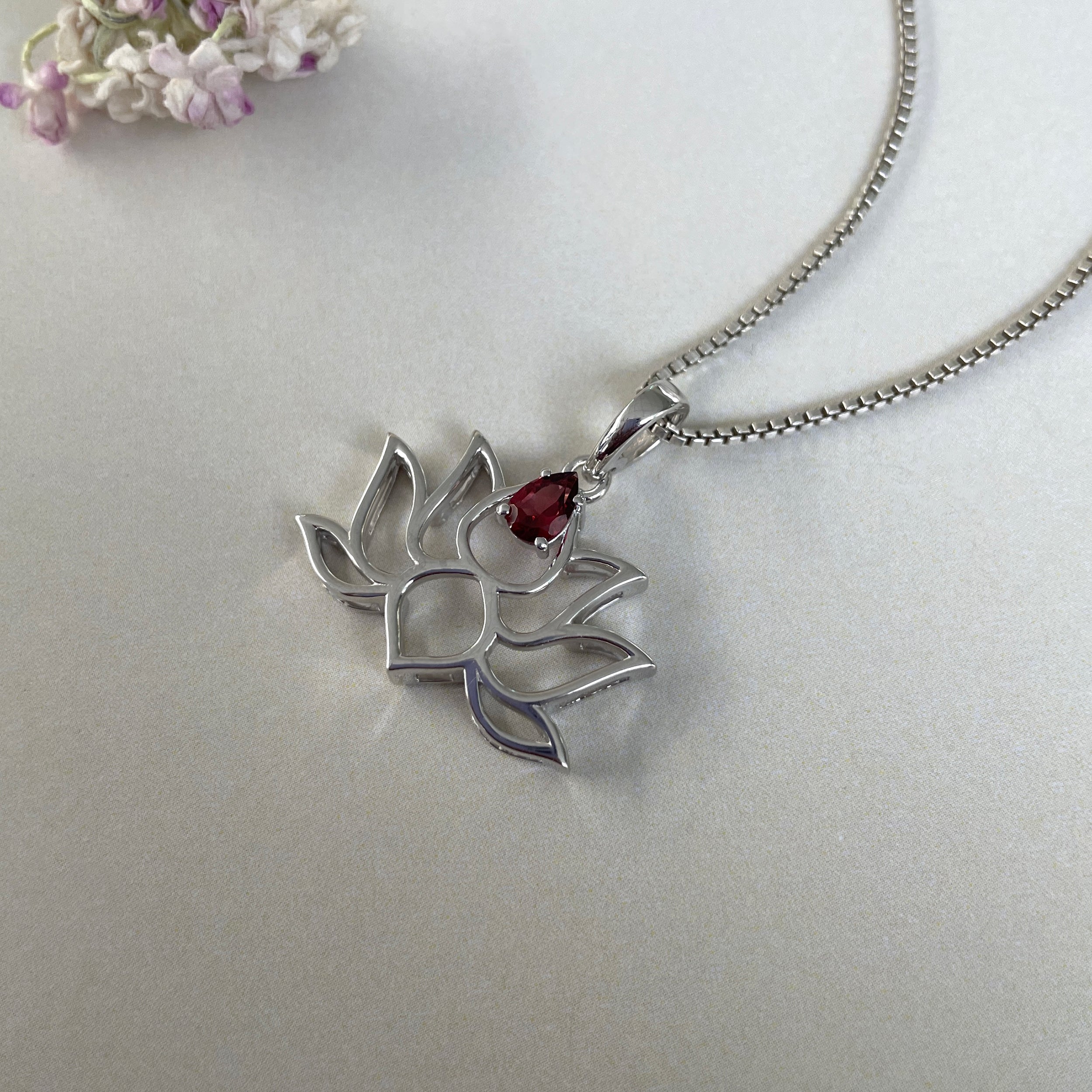 Garnet Lotus Pendant-(GAR-SN-156.)