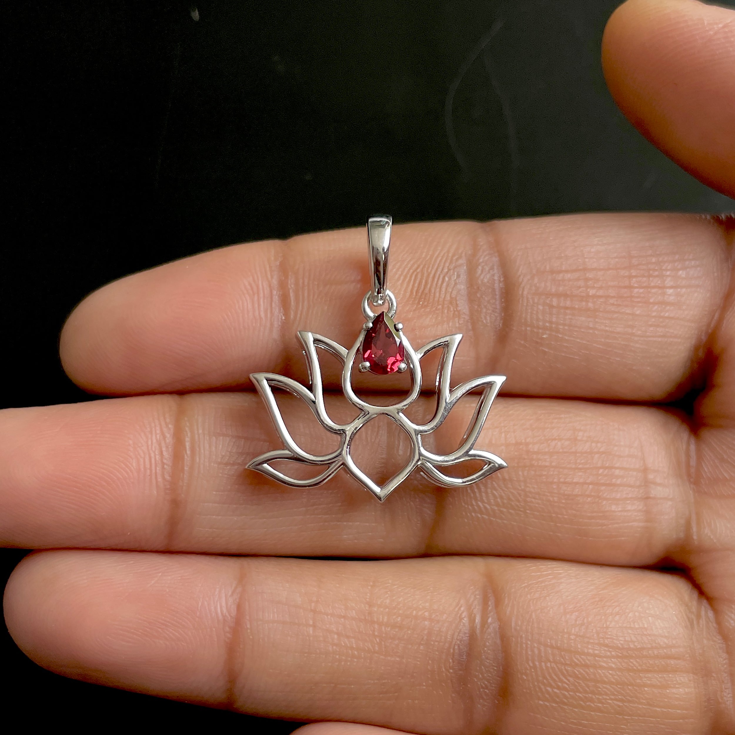 Garnet Lotus Pendant-(GAR-SN-156.)