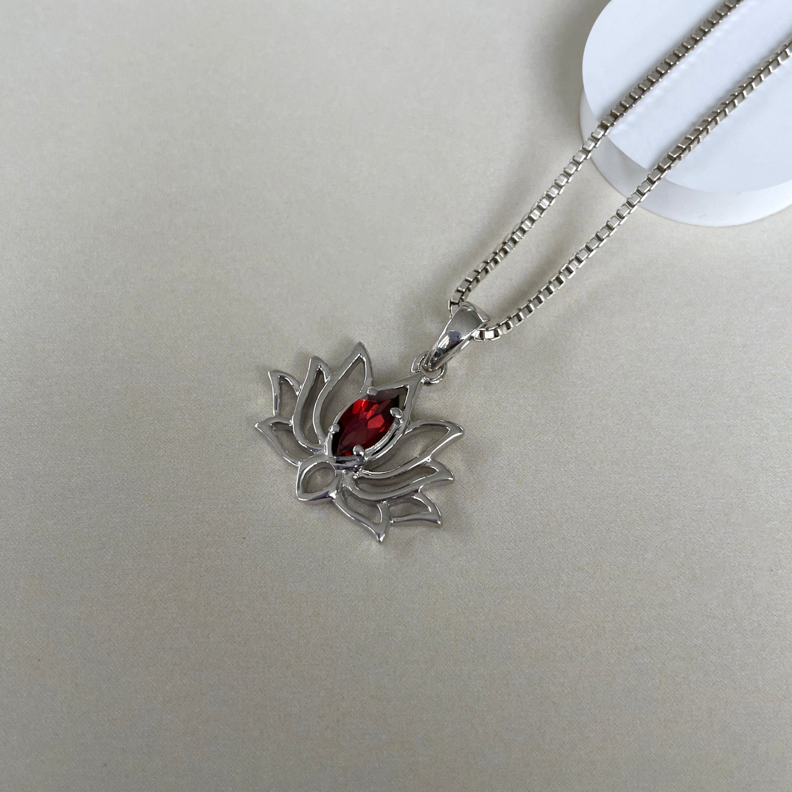 Garnet Lotus Pendant-(GAR-SN-166.)