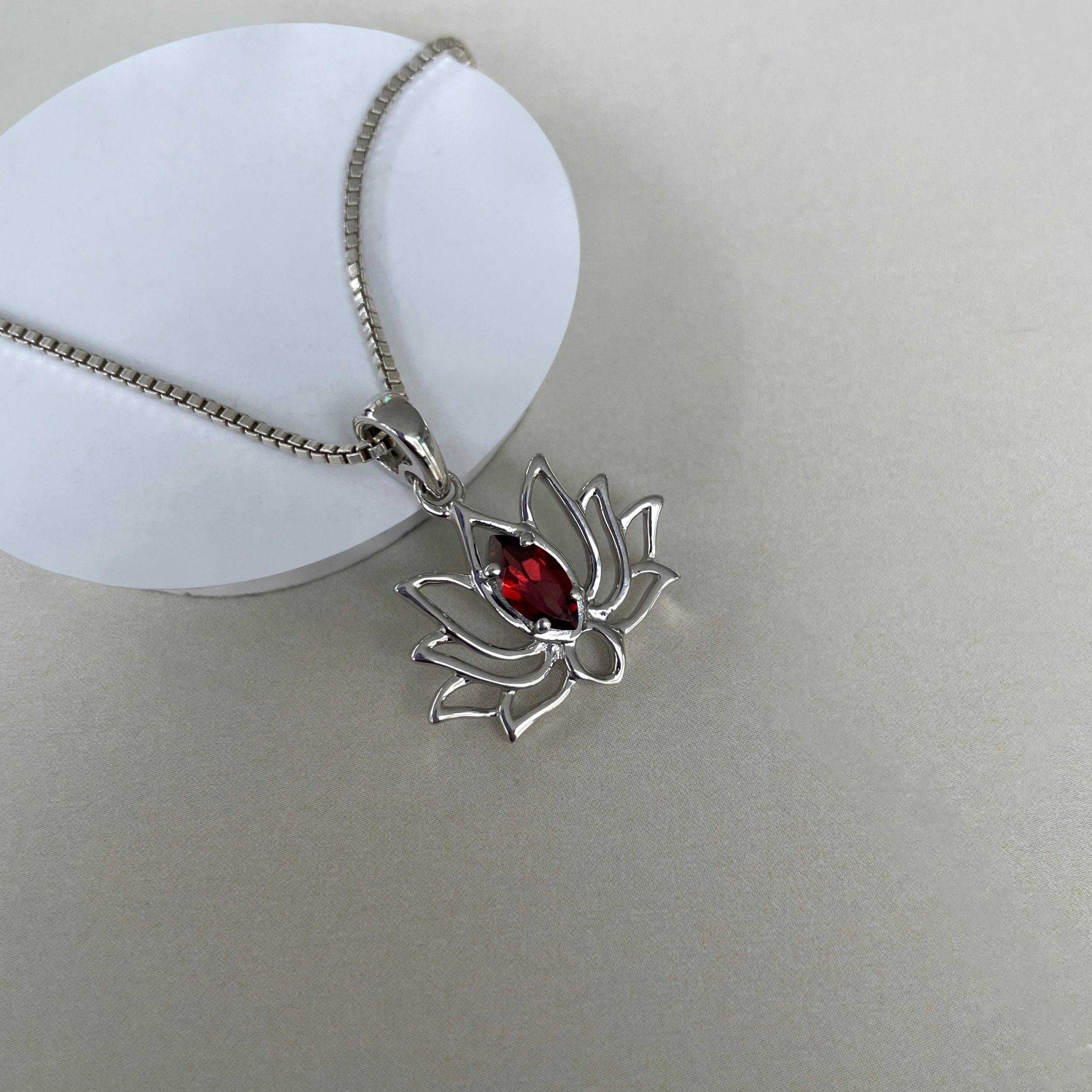 Garnet Lotus Pendant-(GAR-SN-166.)
