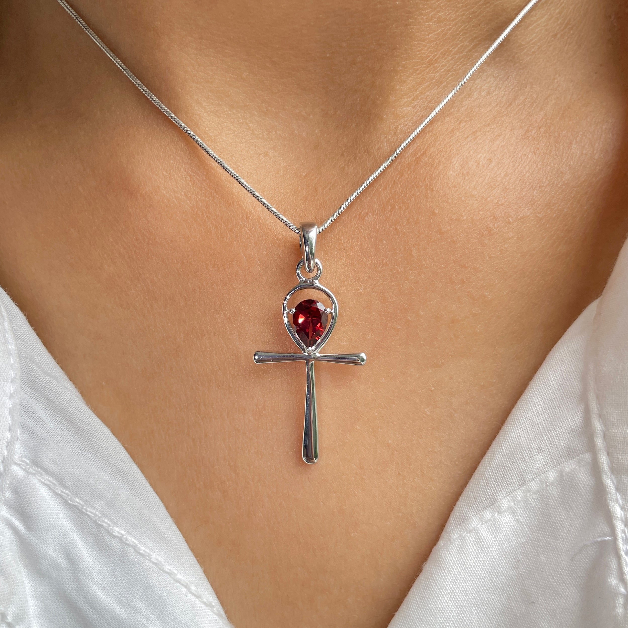 Garnet Ankh Pendant-(GAR-SN-168P.)