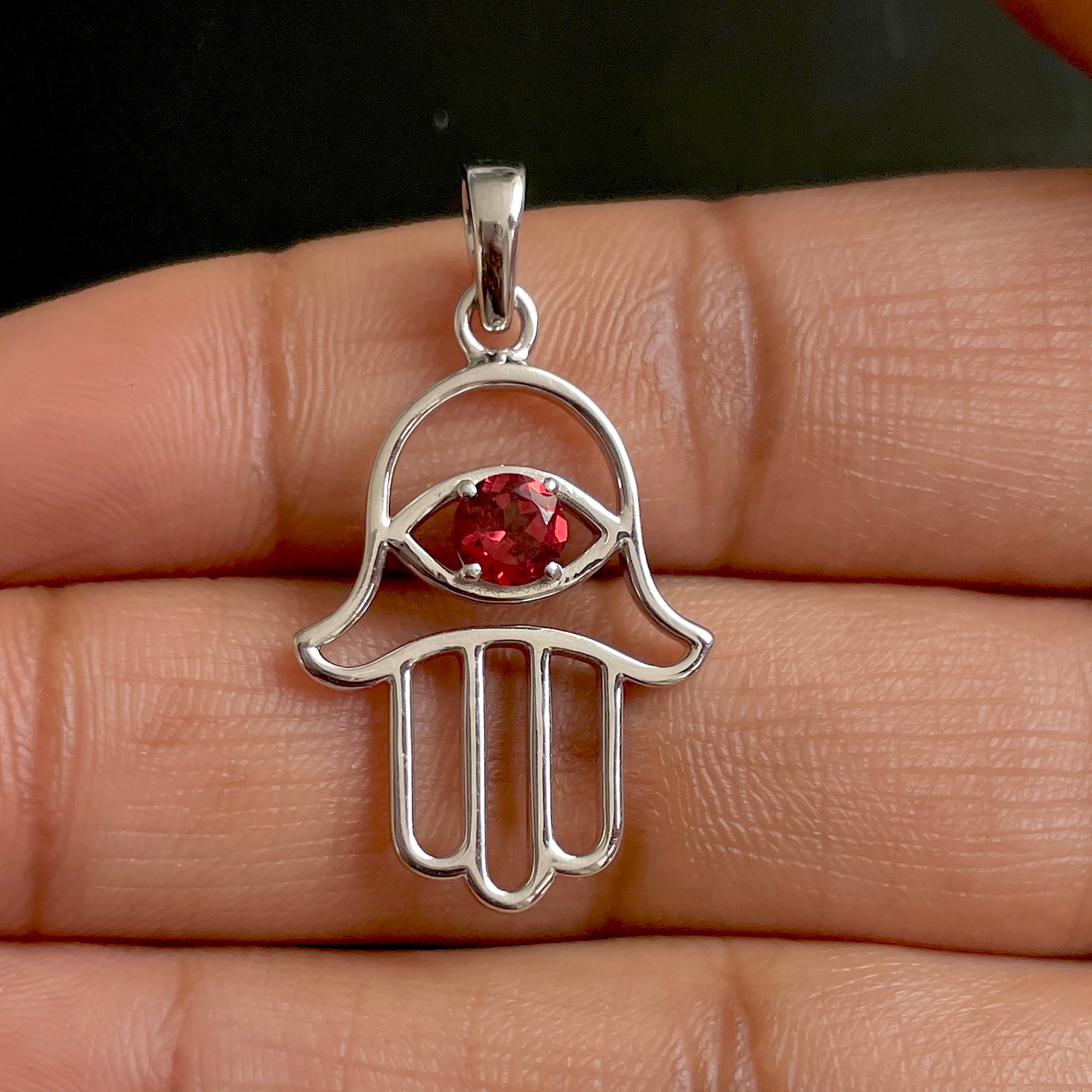 Garnet Hamsa Hand Pendant-(GAR-SN-172P.)