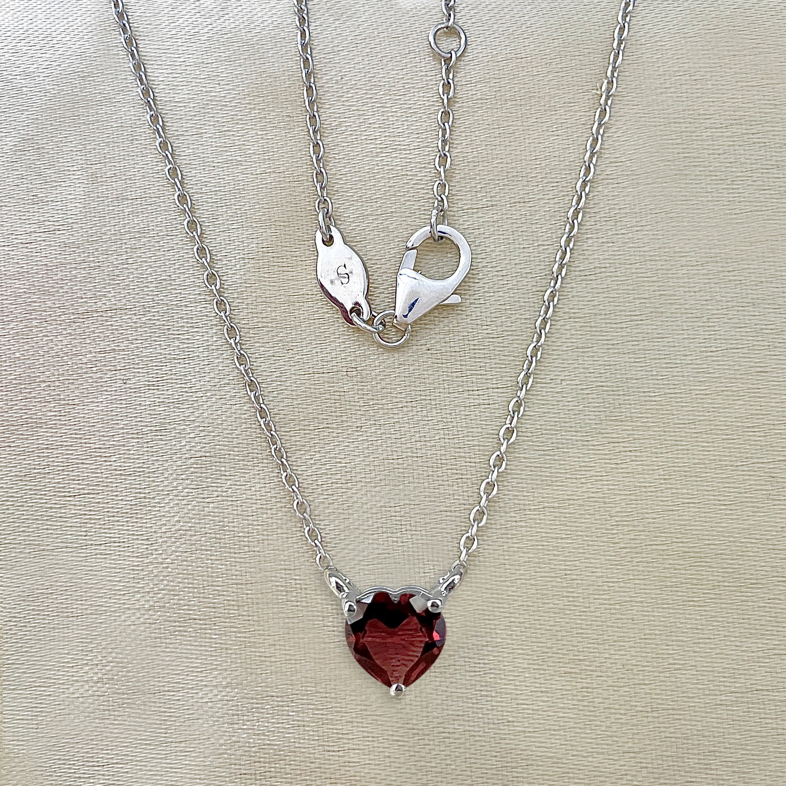 Garnet Necklace-(GAR-SN-583.)