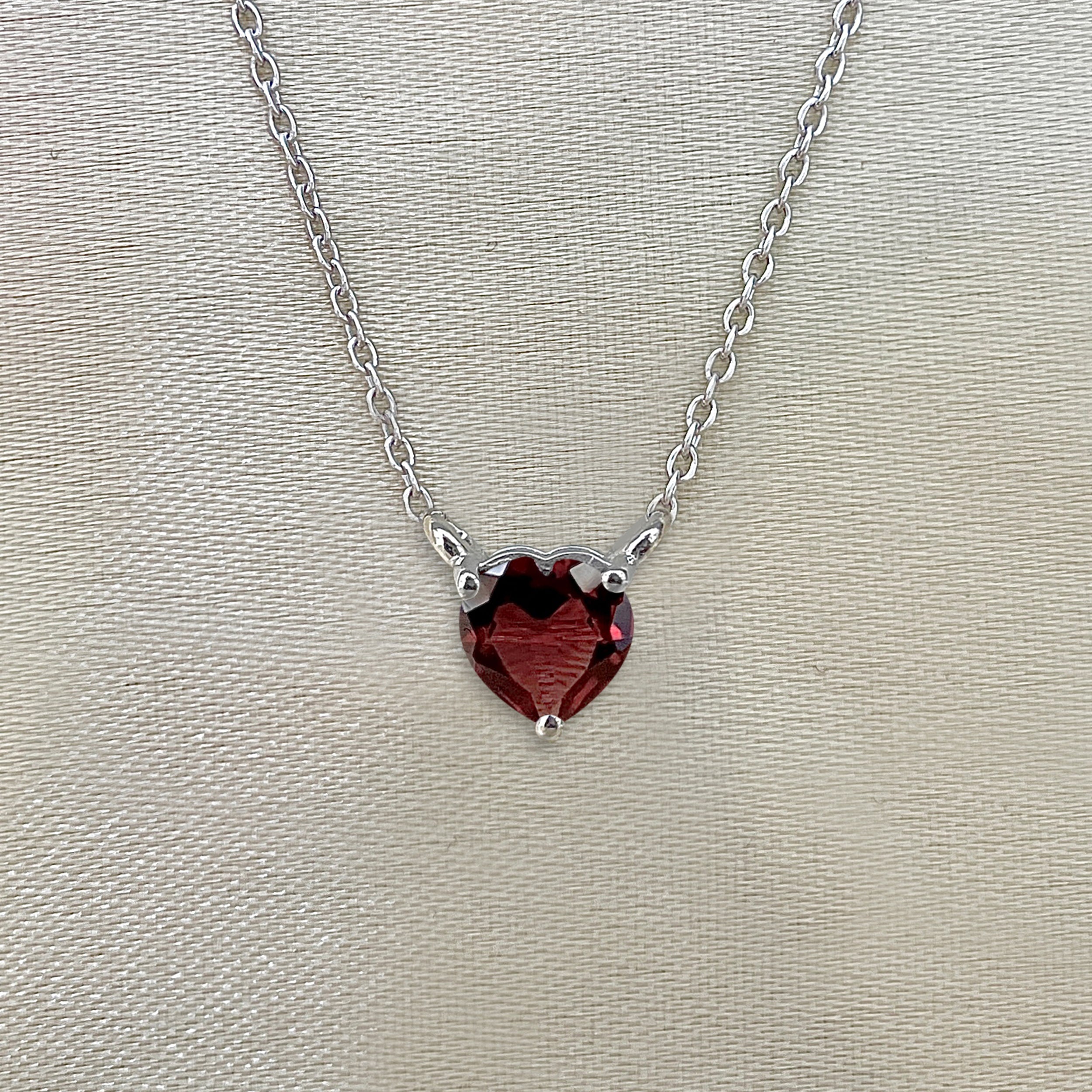 Garnet Necklace-(GAR-SN-583.)