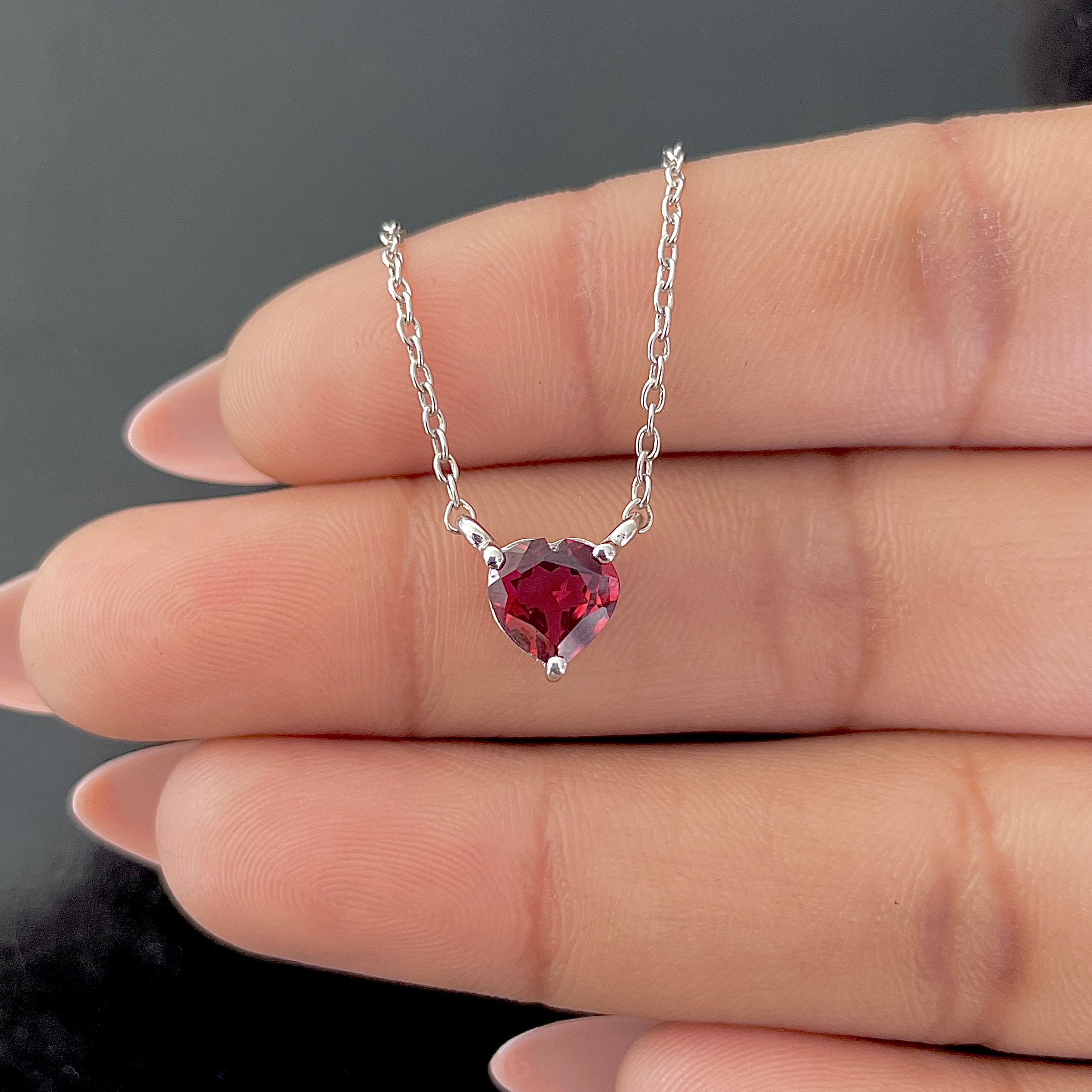 Garnet Necklace-(GAR-SN-583.)