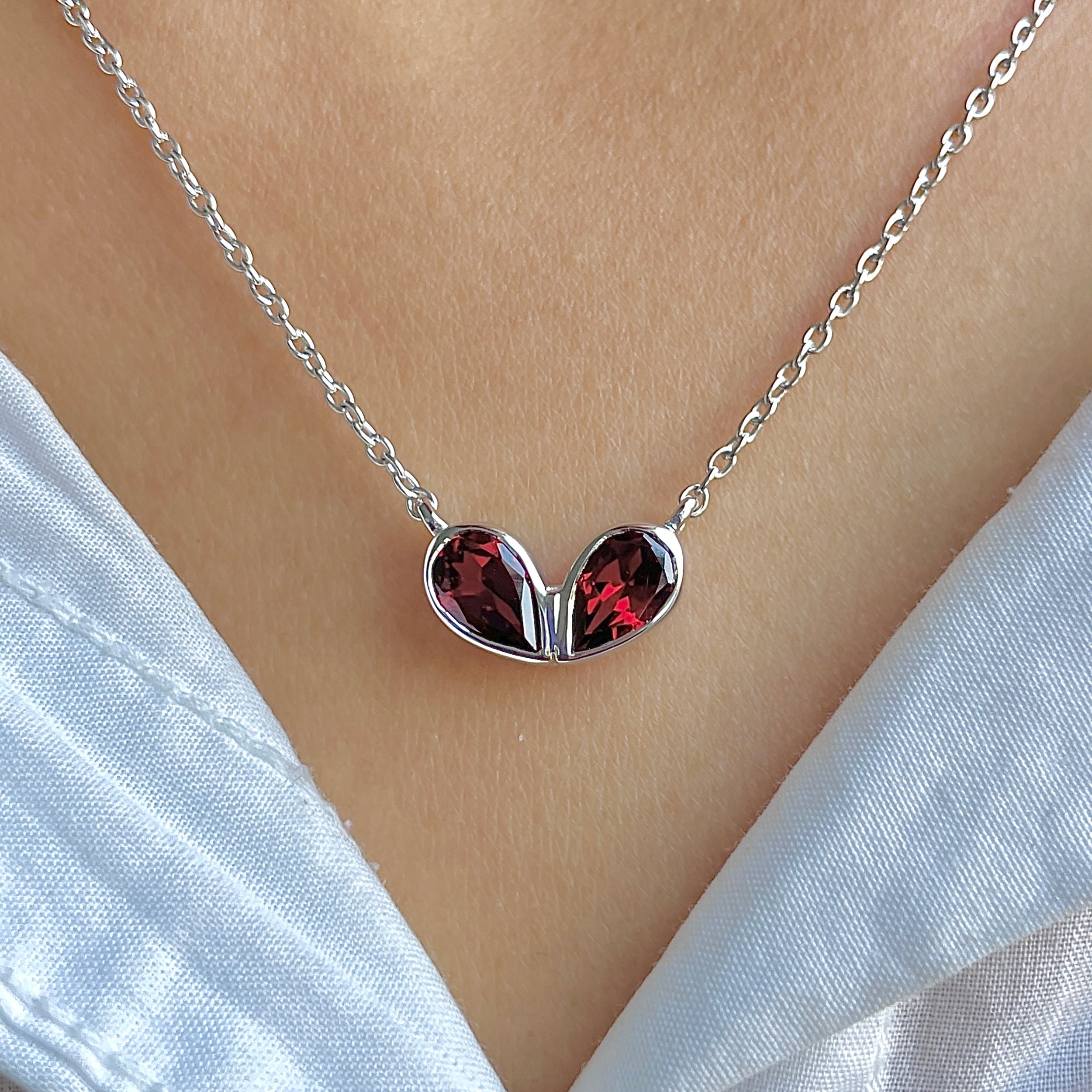 Garnet Necklace-(GAR-SN-585.)