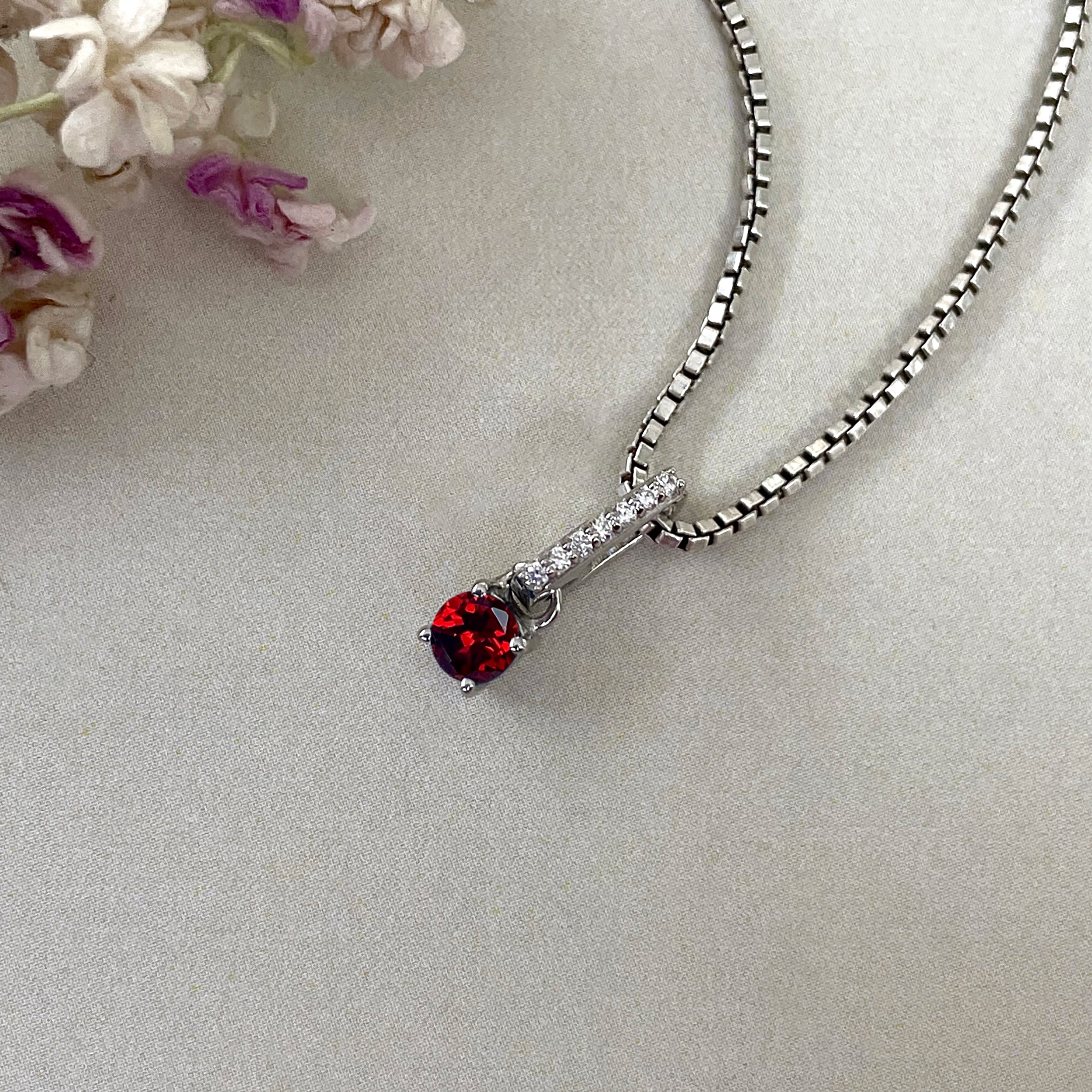 Garnet Pendant-(GAR-SP-1166.)