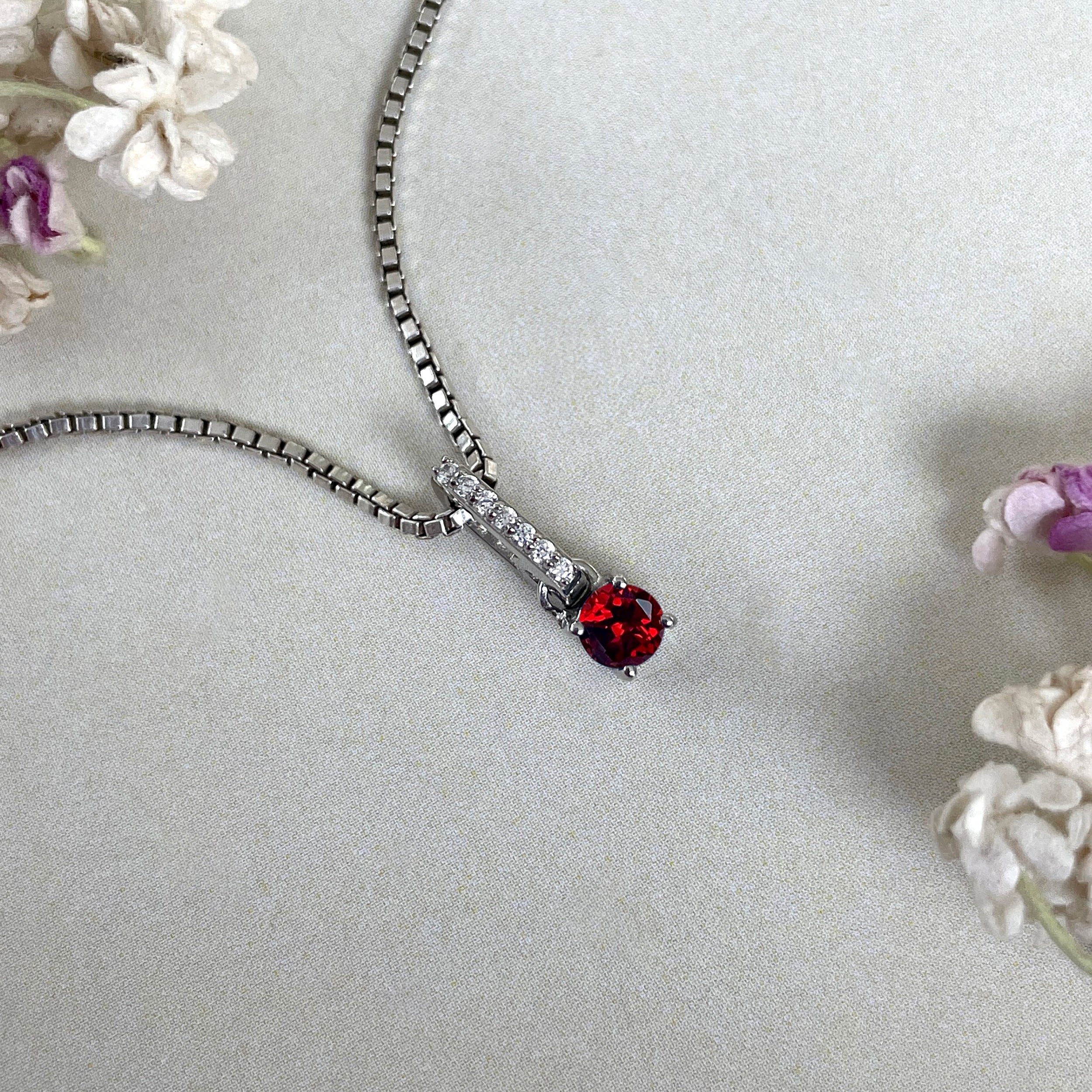 Garnet Pendant-(GAR-SP-1166.)