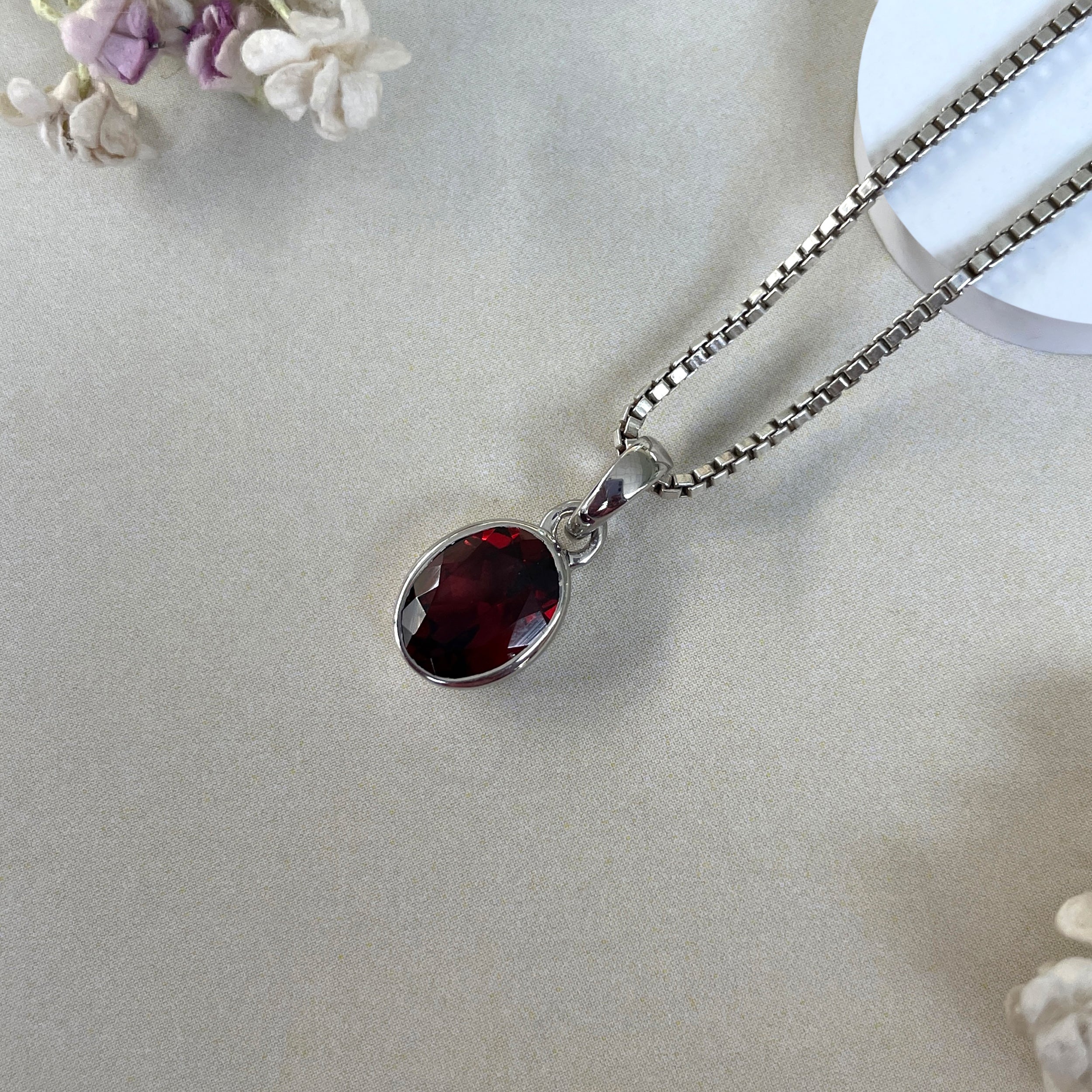 Garnet Pendant-(GAR-SP-380.)