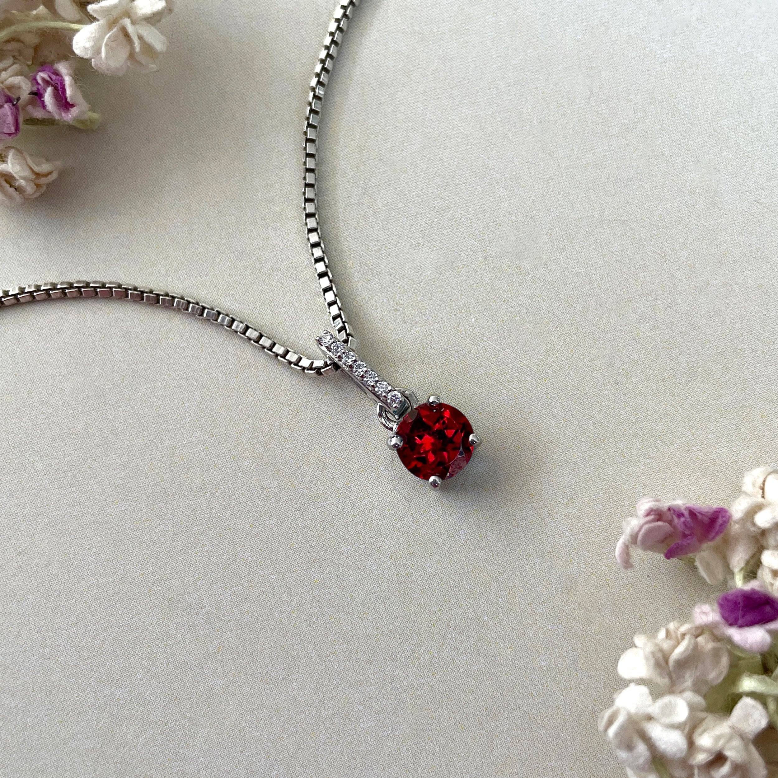 Garnet Pendant-(GAR-SP-549.)