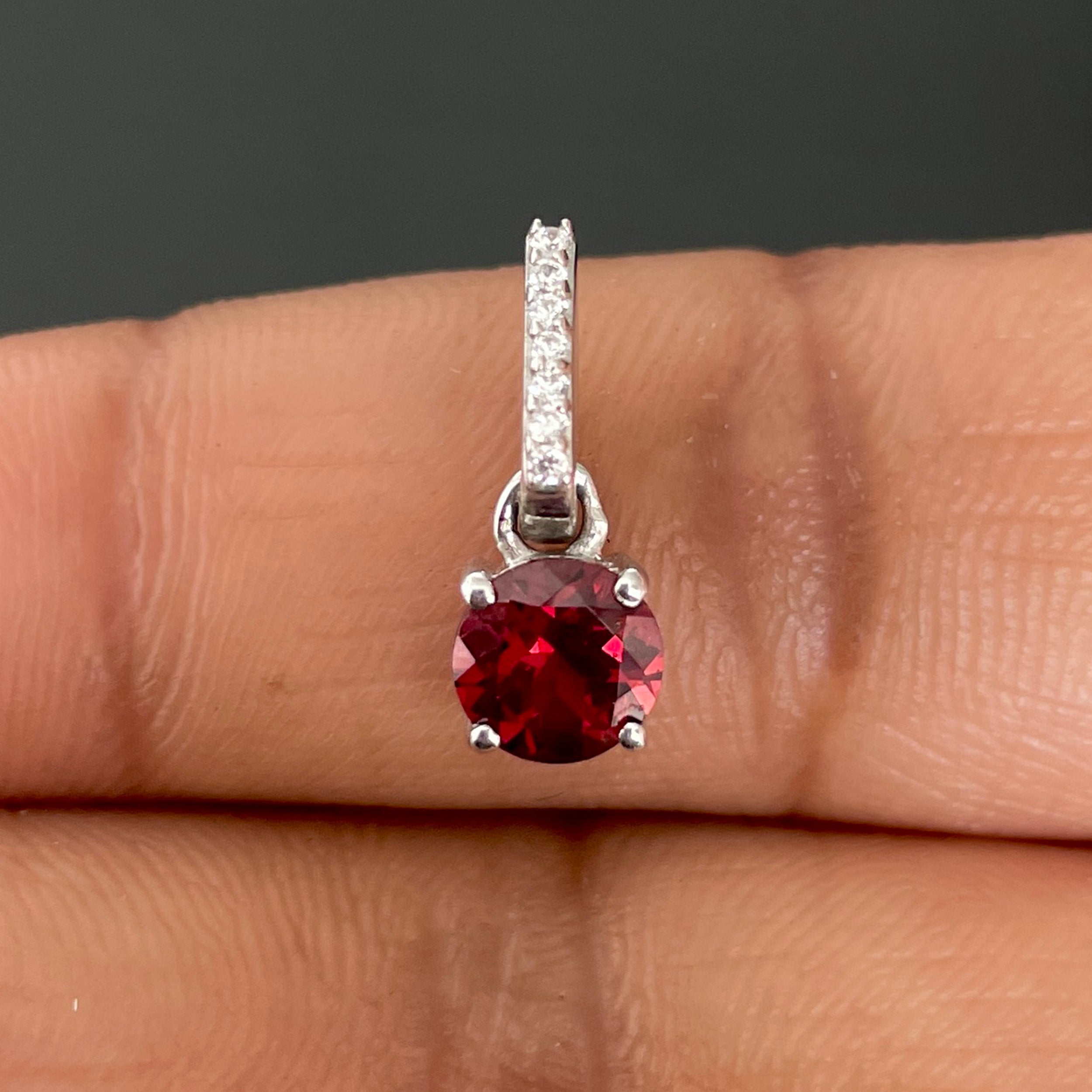 Garnet Pendant-(GAR-SP-549.)