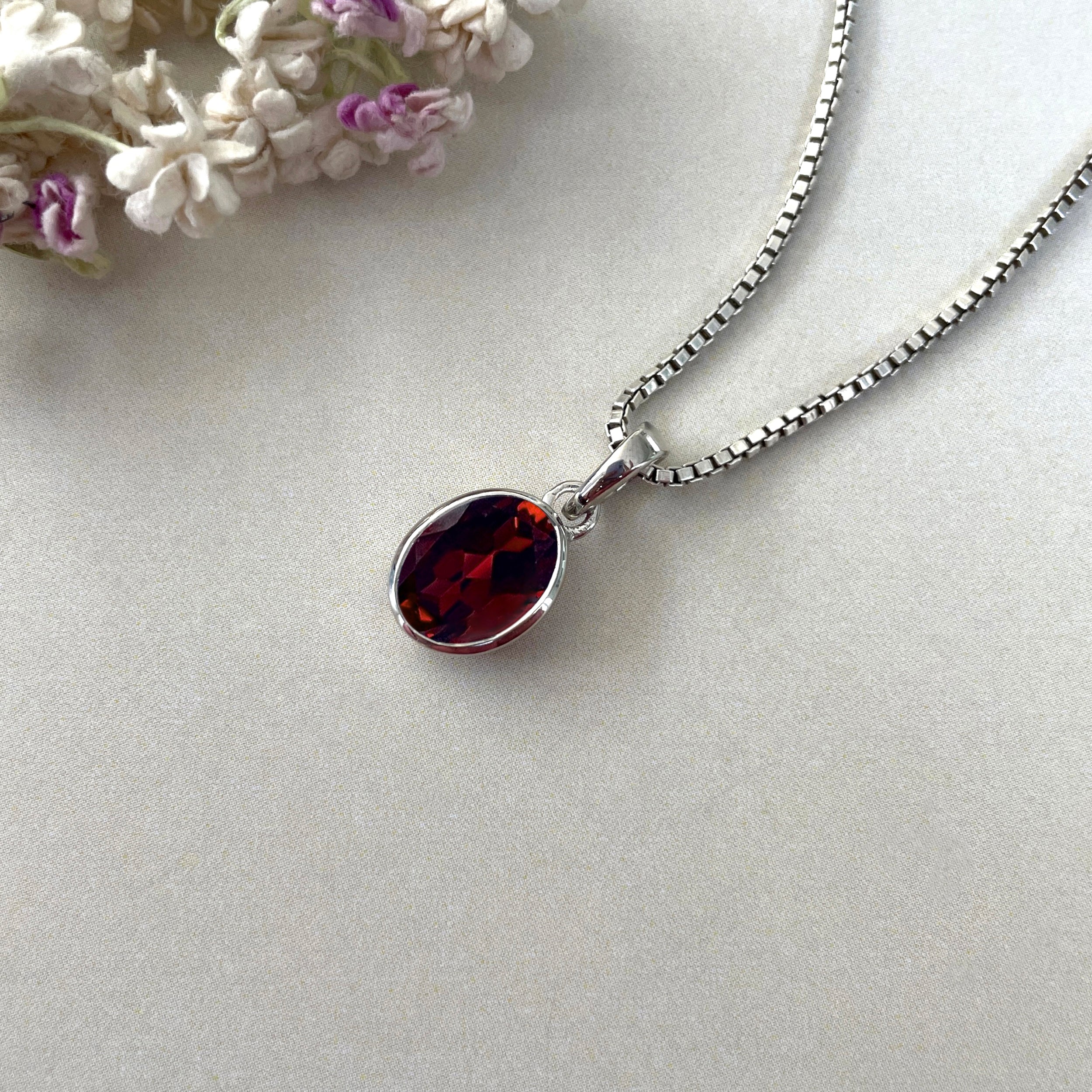 Garnet Pendant-(GAR-SP-734.)