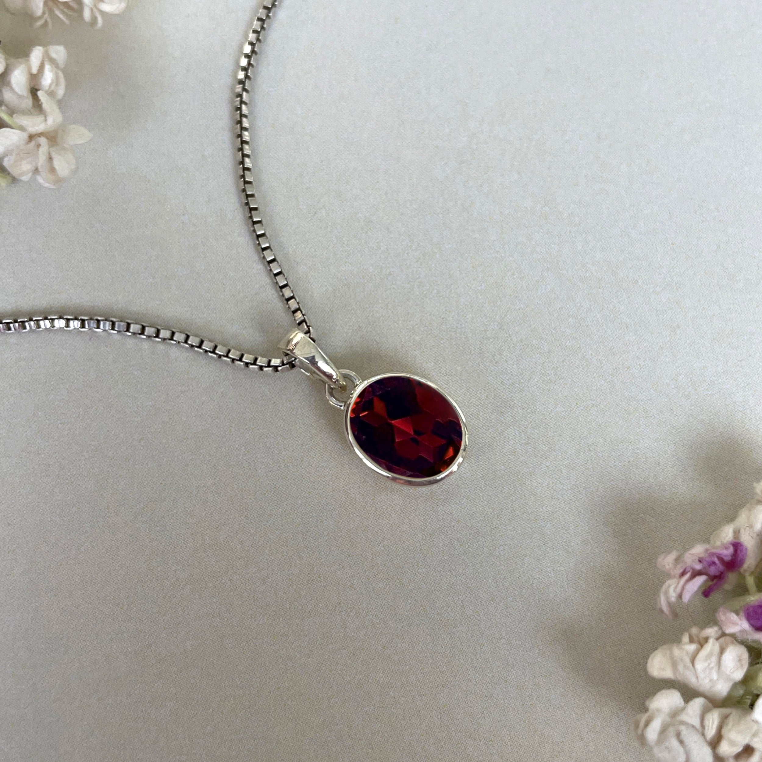 Garnet Pendant-(GAR-SP-734.)