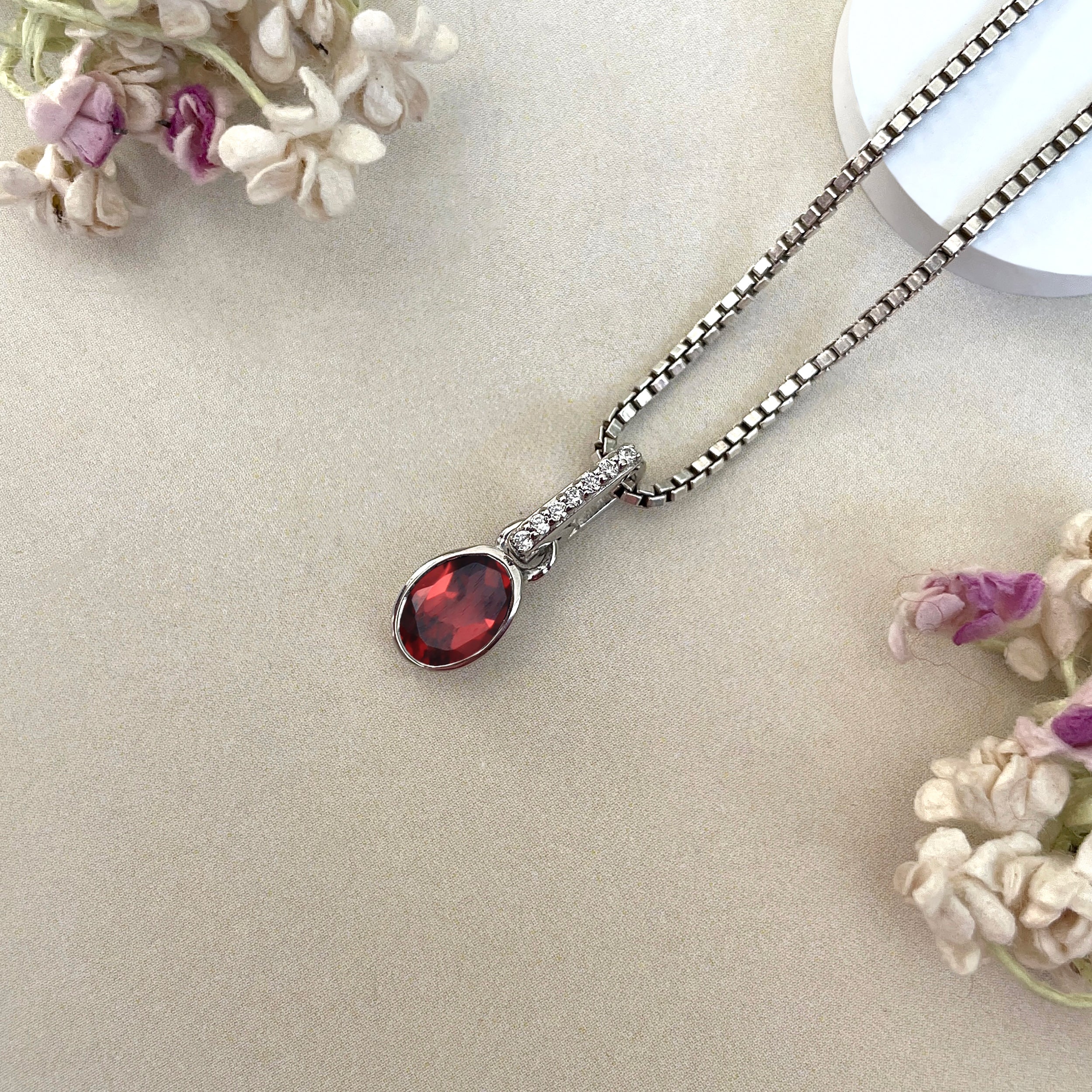 Garnet & White Topaz Pendant-(GAR-SP-780.)