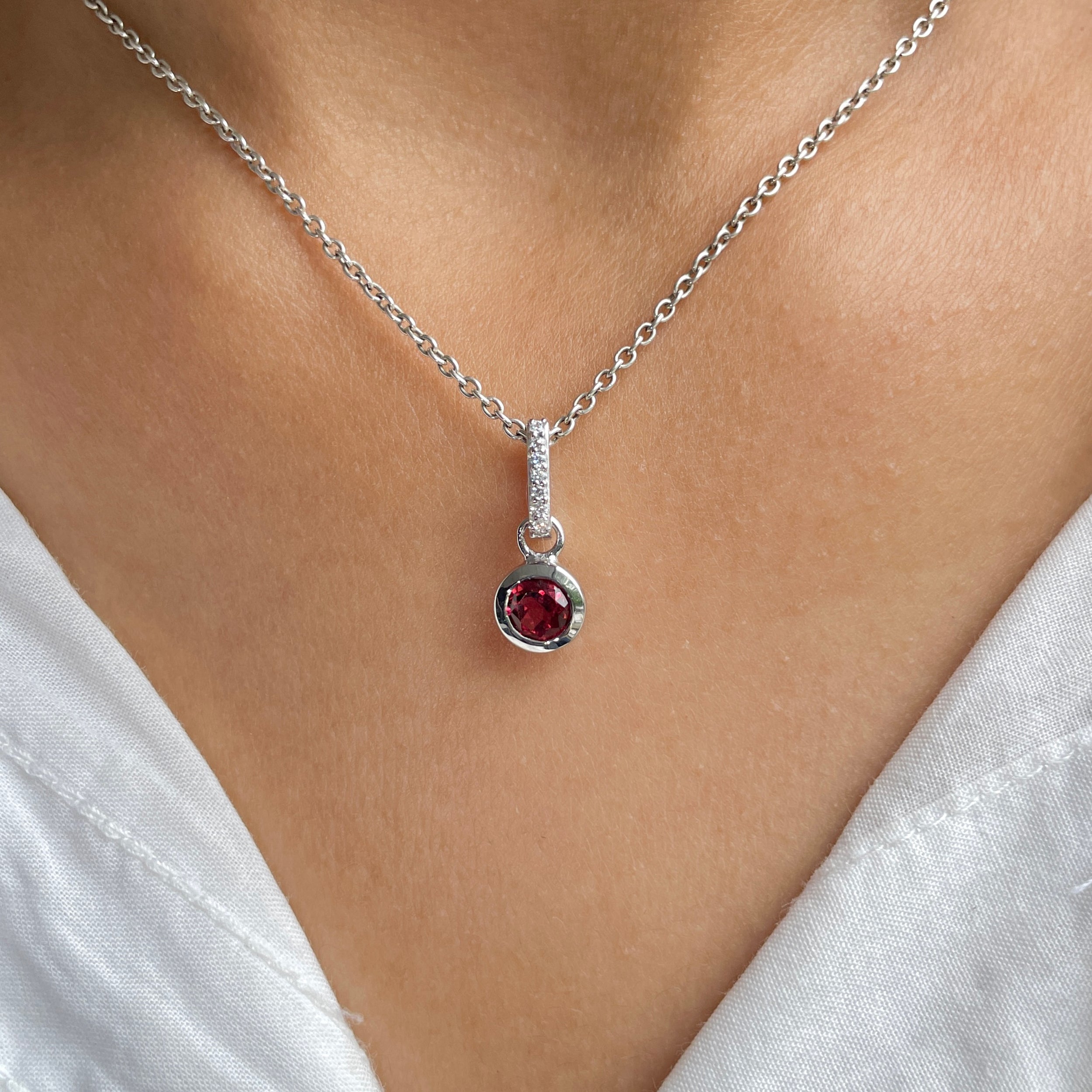 Garnet & White Topaz Pendant-(GAR-SP-957.)