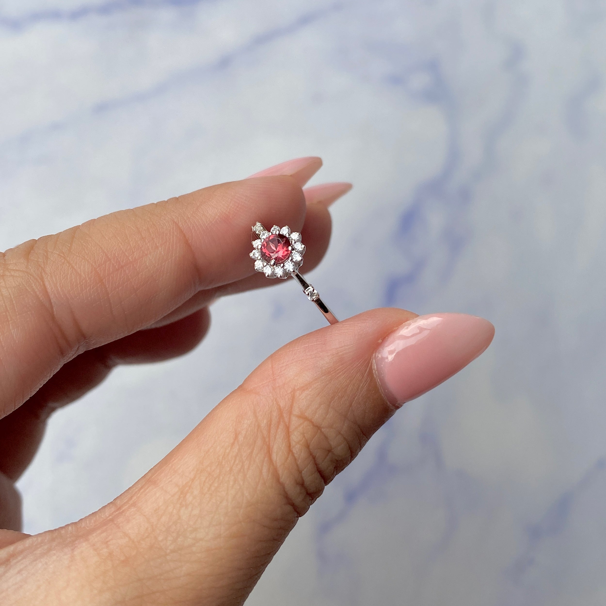 Garnet Ring-(GAR-SR-1937.)