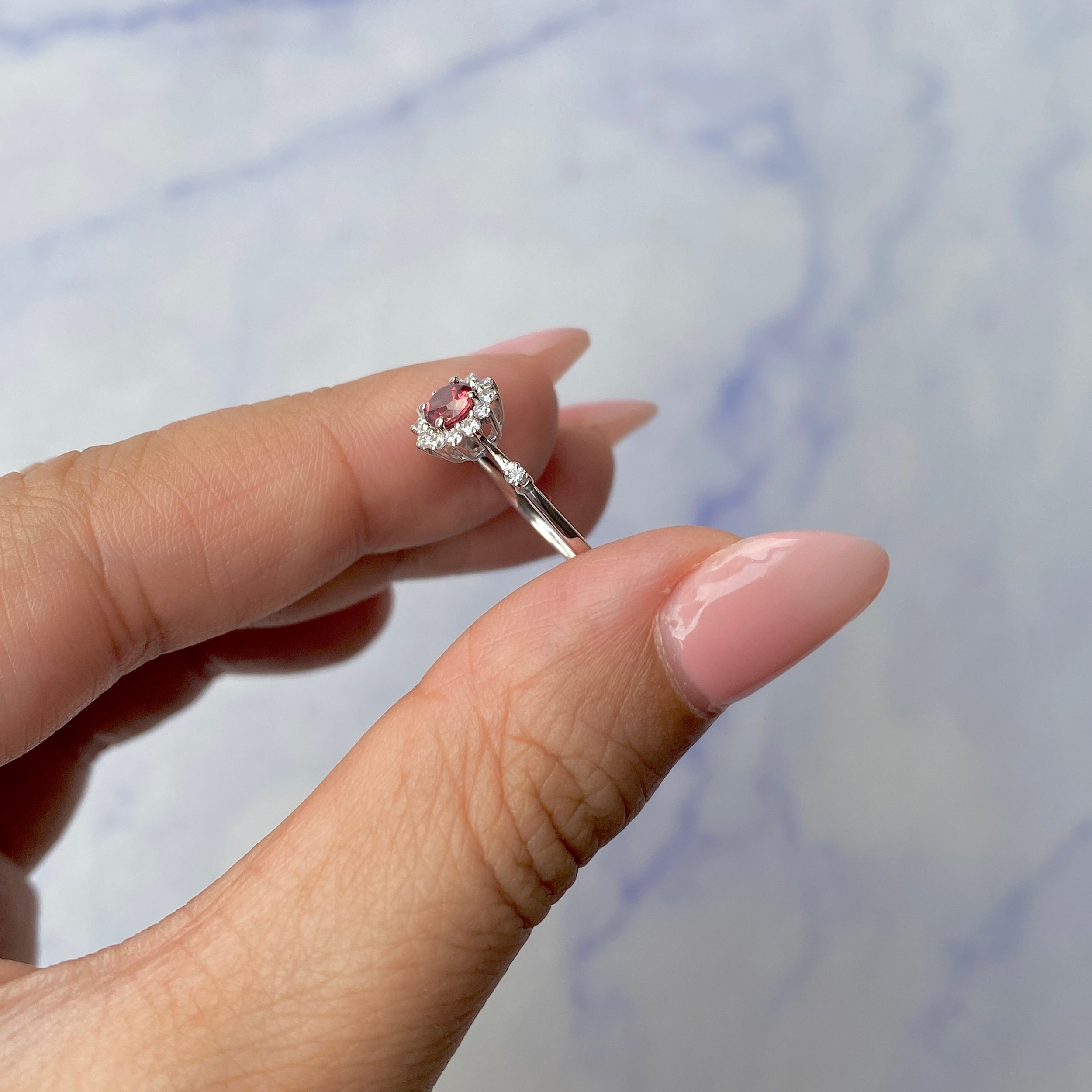 Garnet Ring-(GAR-SR-1937.)