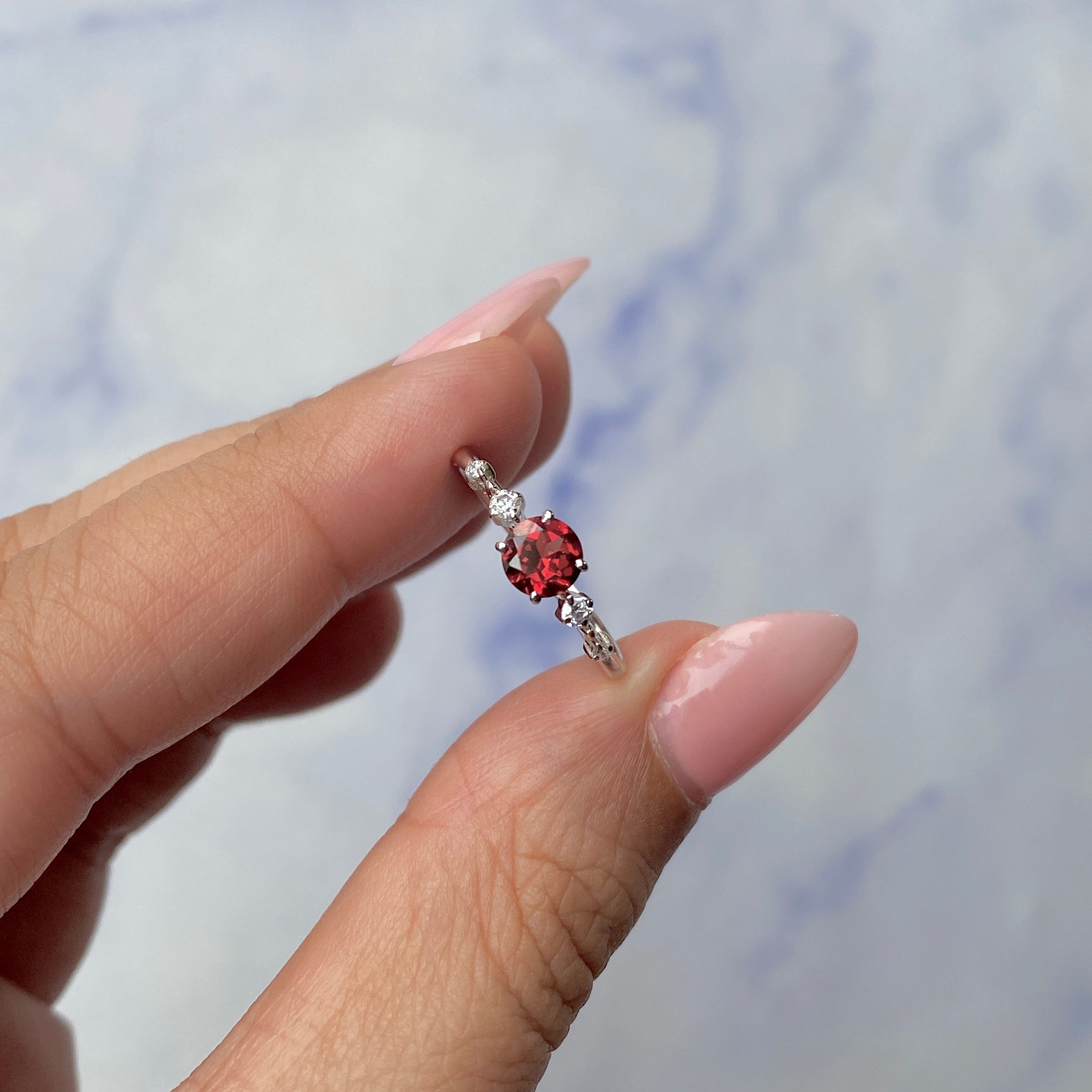 Garnet Ring-(GAR-SR-1939.)