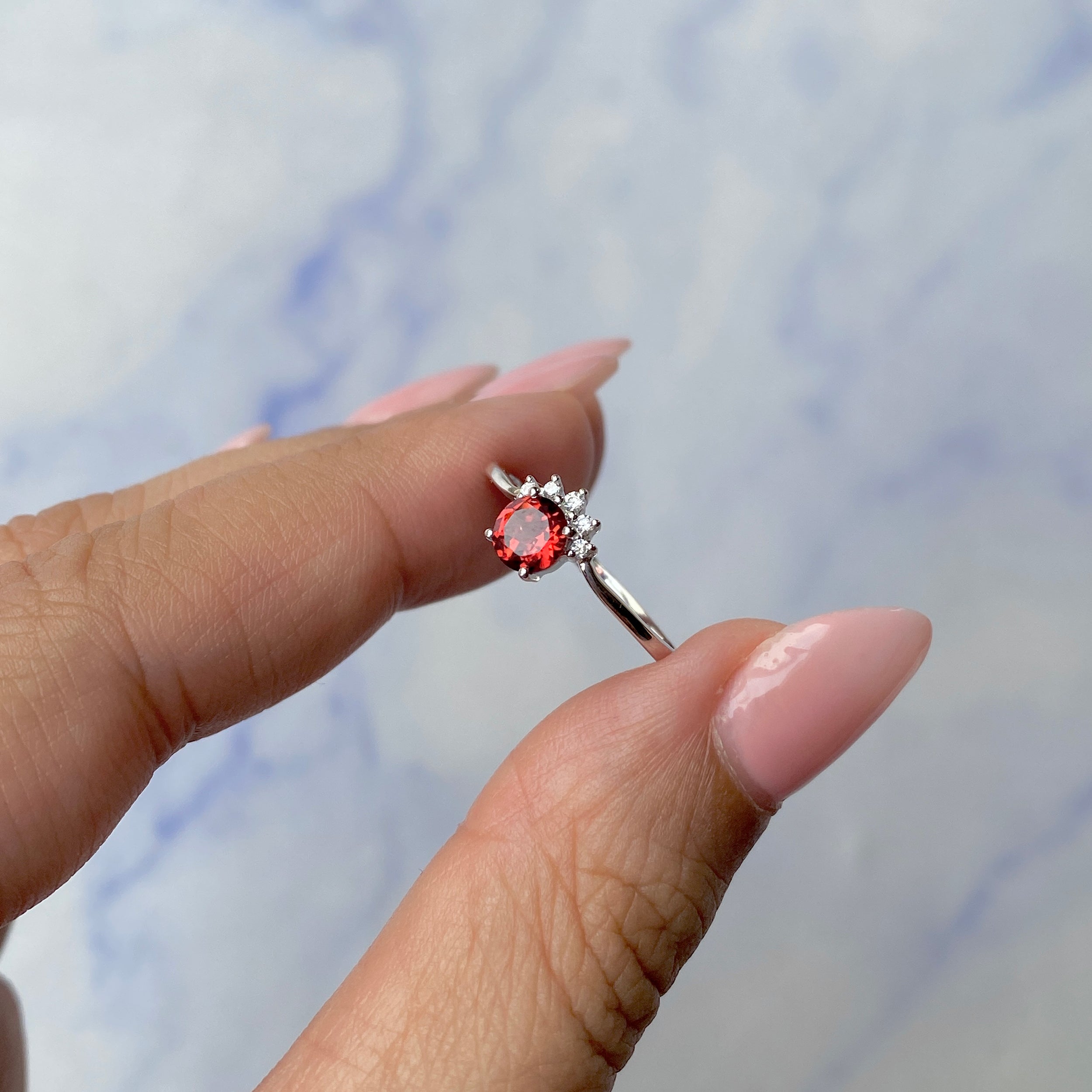 Garnet Ring-(GAR-SR-1942.)