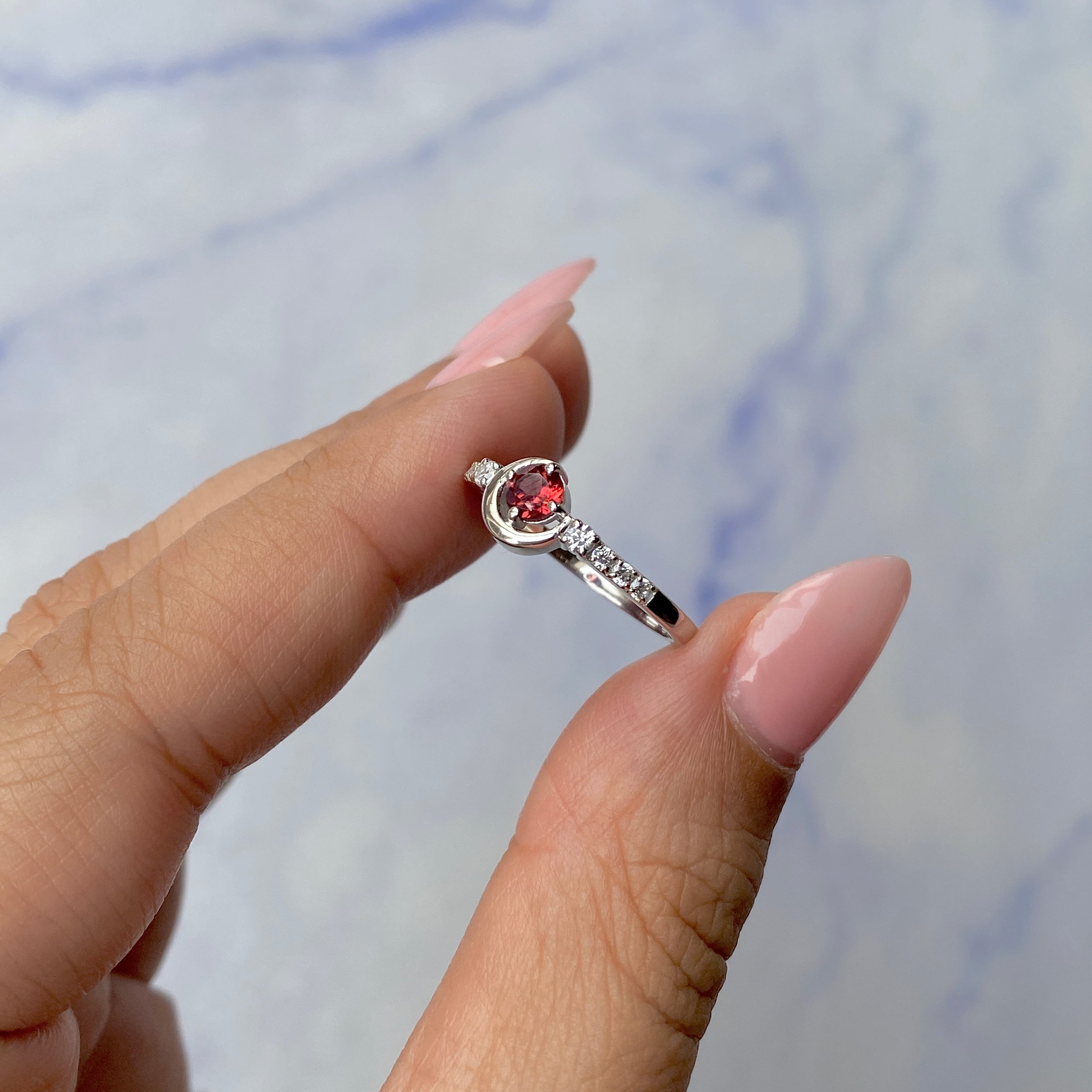 Garnet Ring-(GAR-SR-2292.)