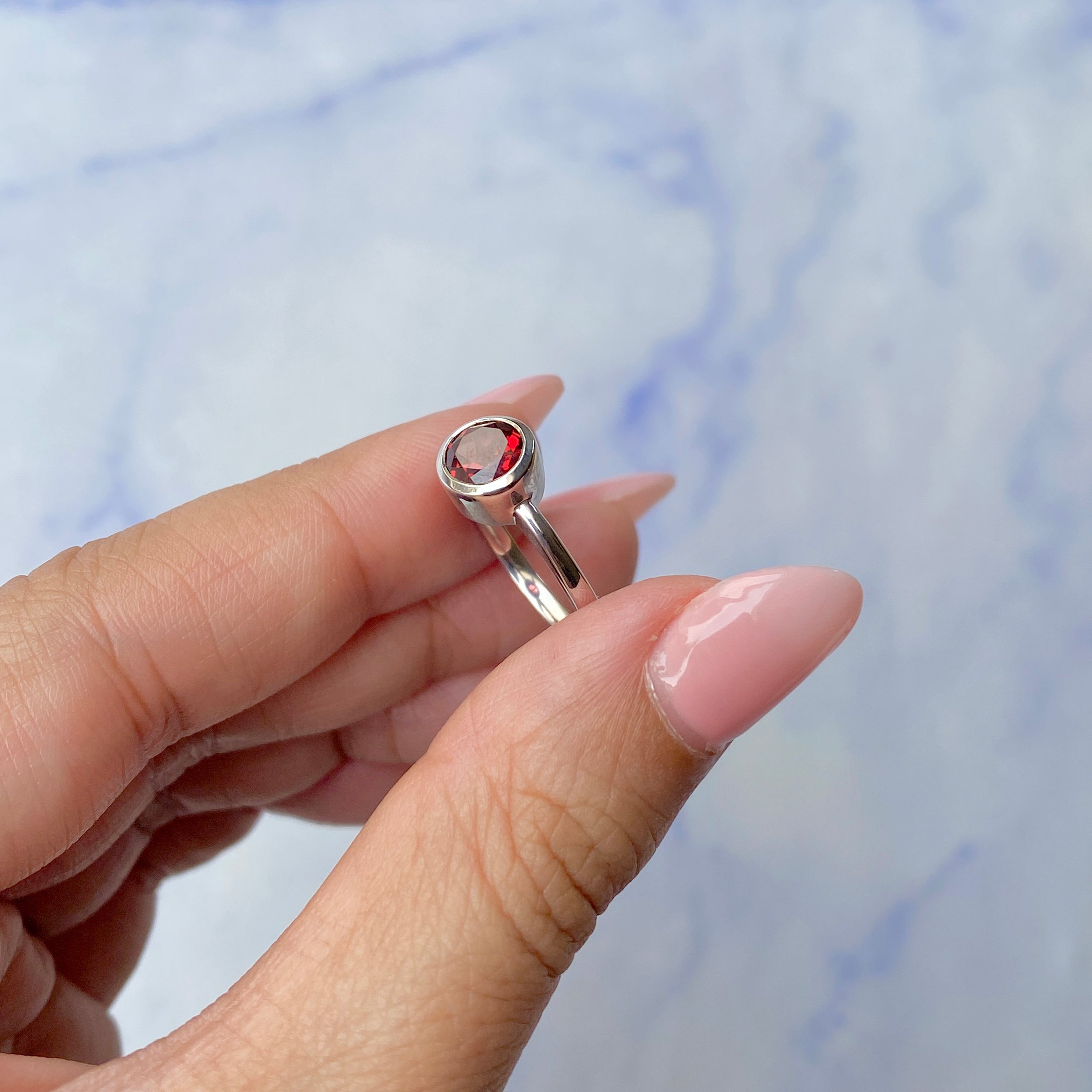 Garnet Ring-(GAR-SR-237.)