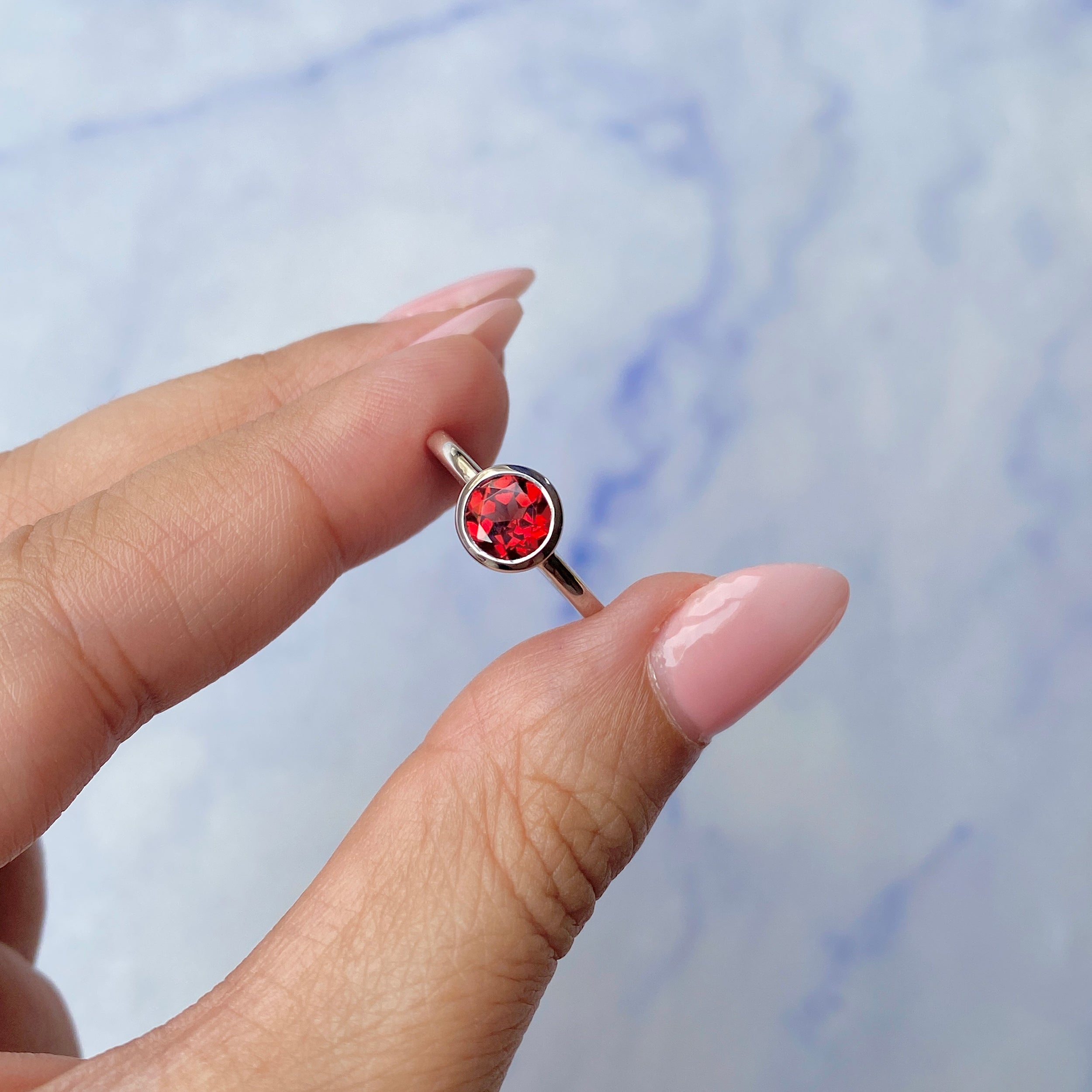 Garnet Ring-(GAR-SR-237.)