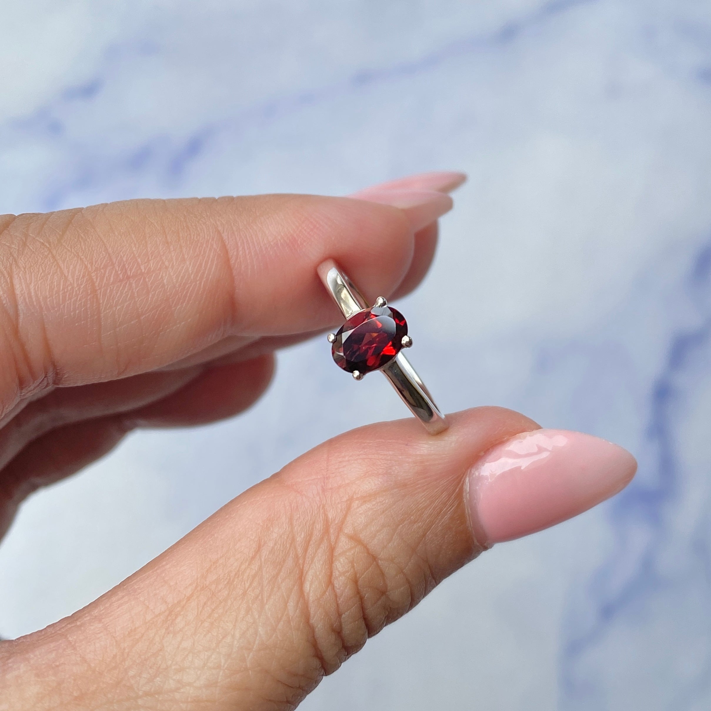 Garnet Ring-(GAR-SR-242.)