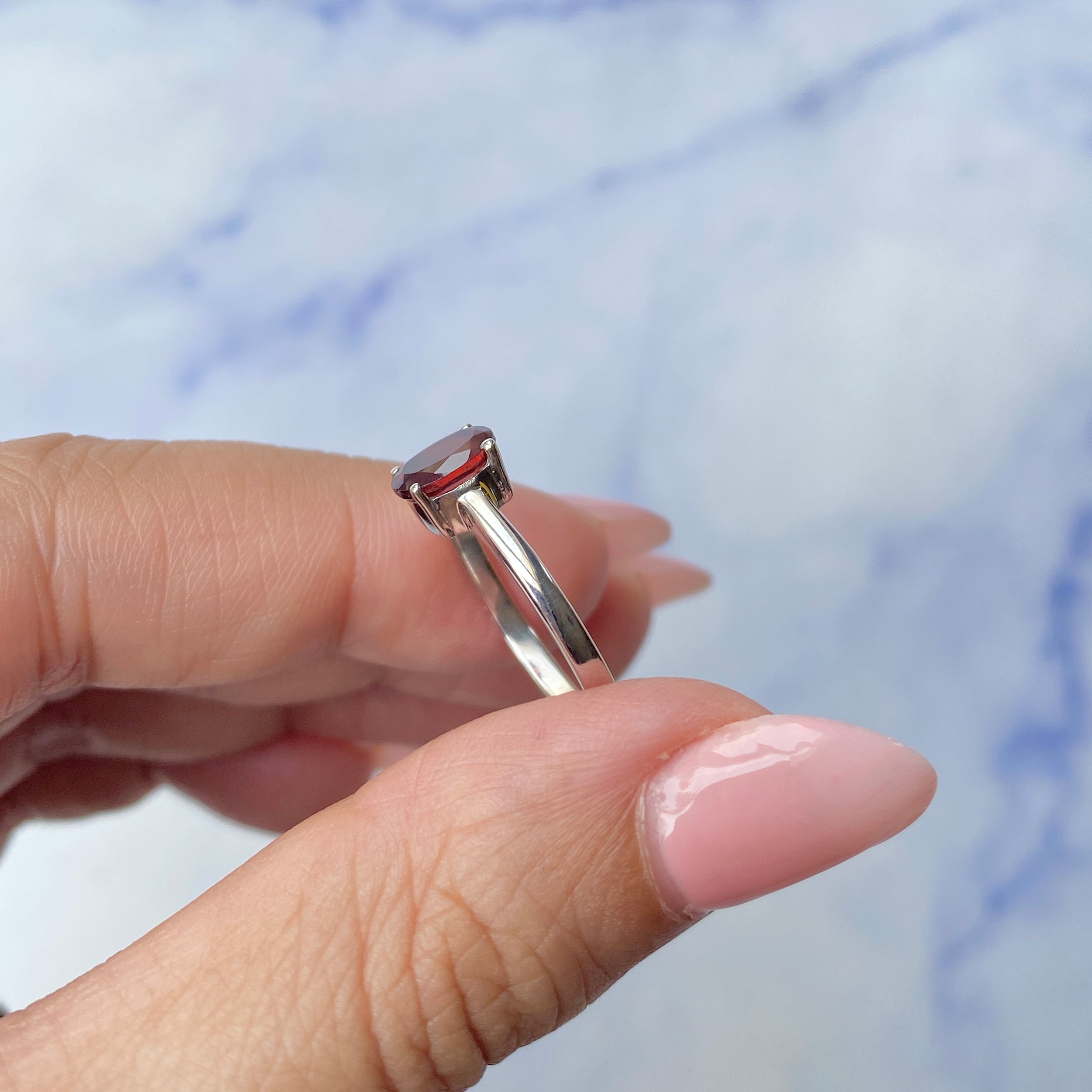 Garnet Ring-(GAR-SR-242.)